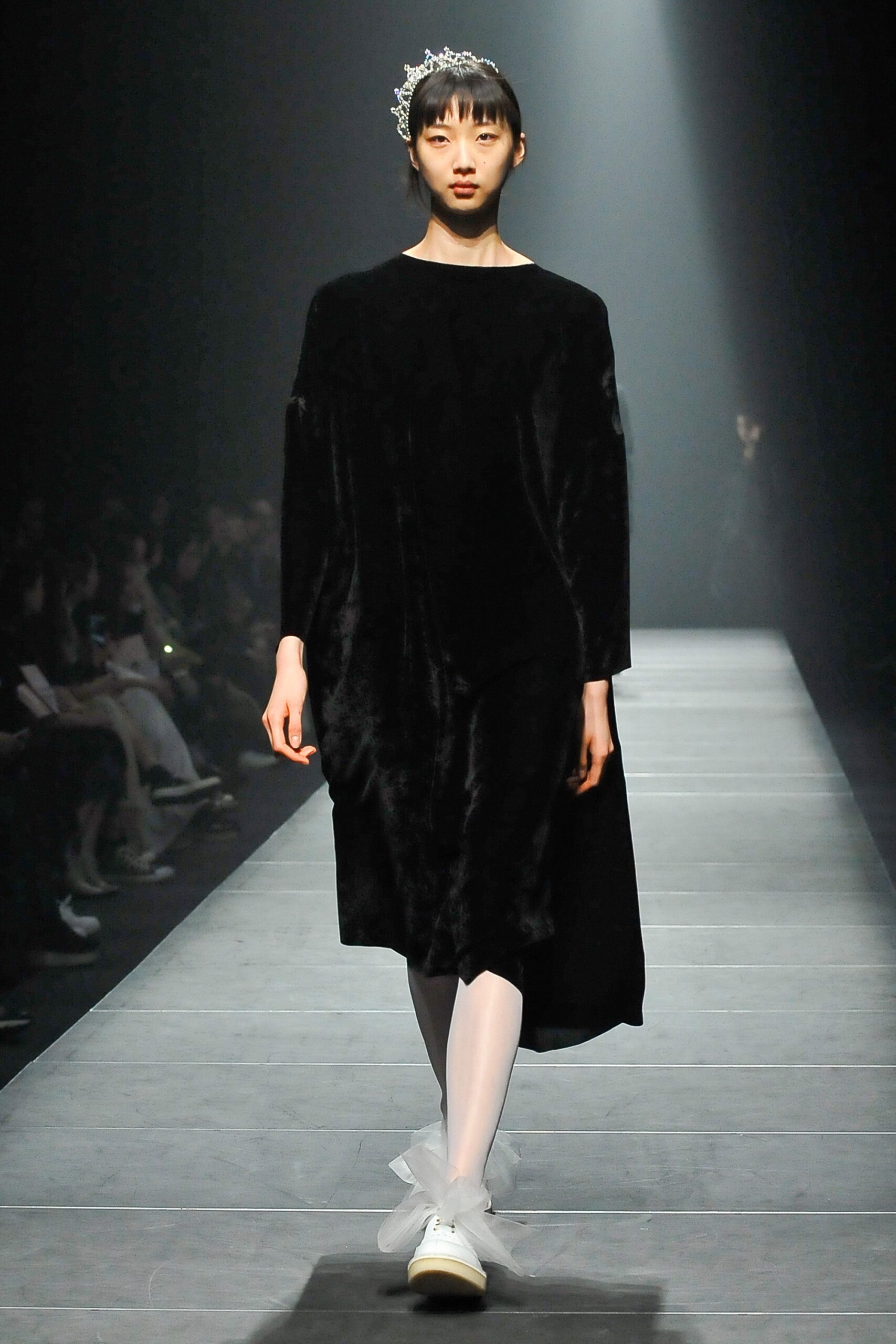 Chika Kisada Tokyo F/W 17 Look 170