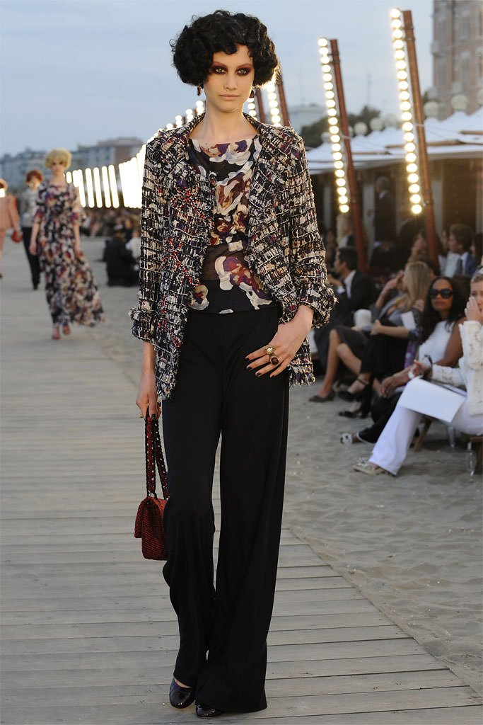 Chanel Resort 10 Look 330