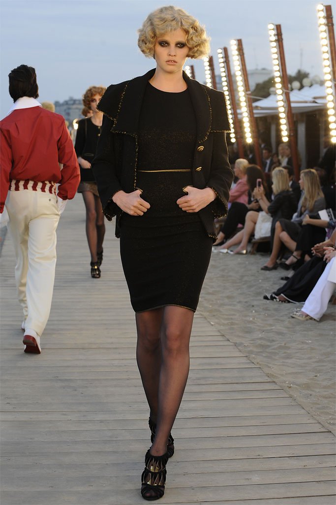 Chanel Resort 10 Look 396