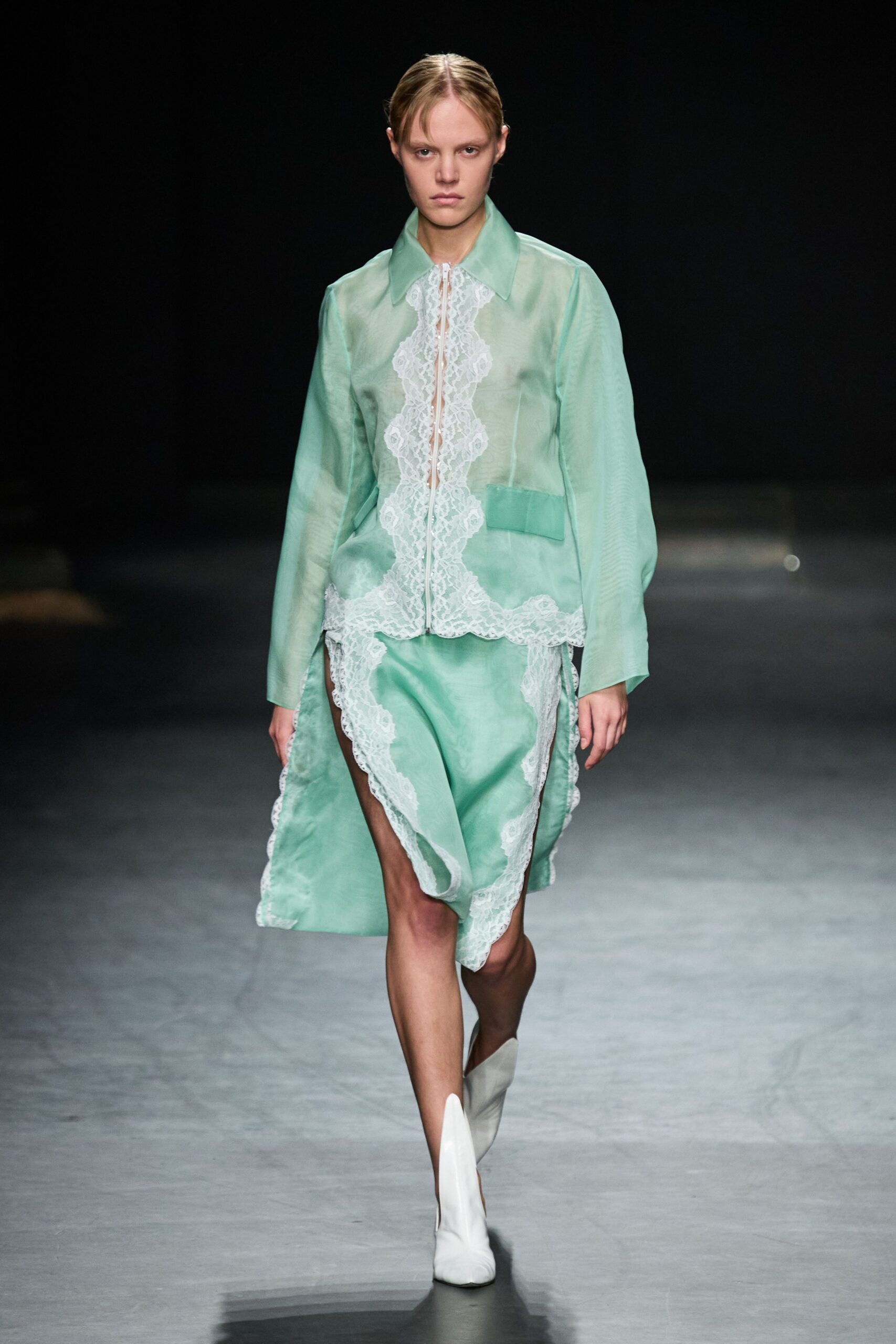 Christopher Kane Spring 2023 Ready-to-Wear