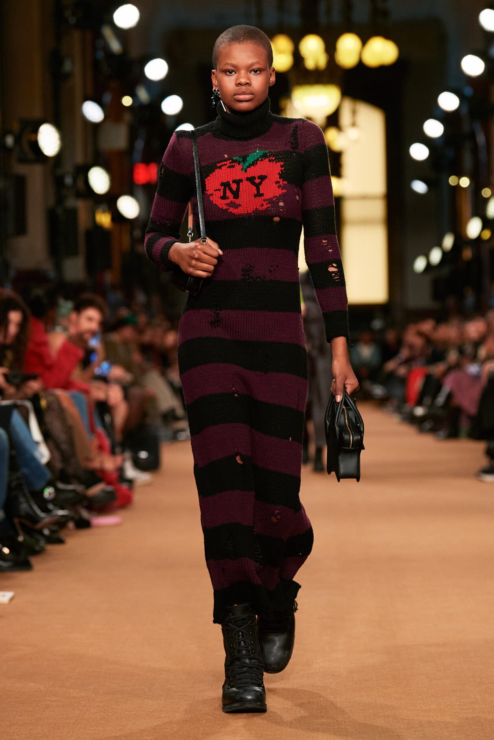 Coach F/W 23 Look 7