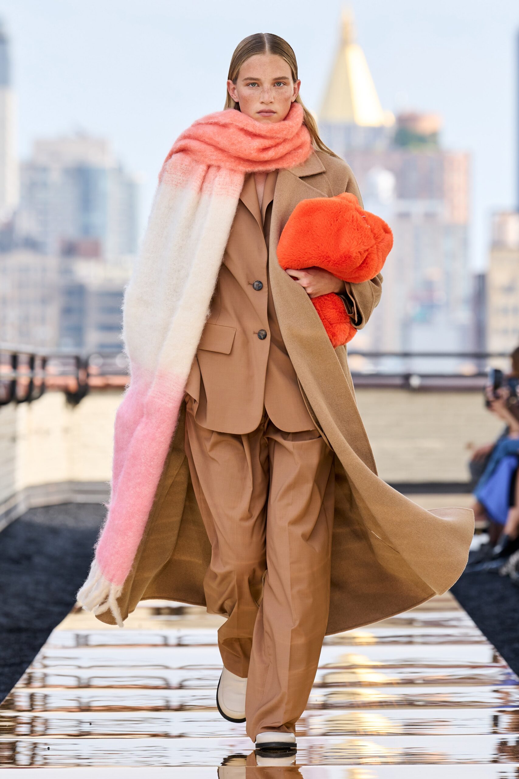 Cos Fall 2022 Ready-to-Wear