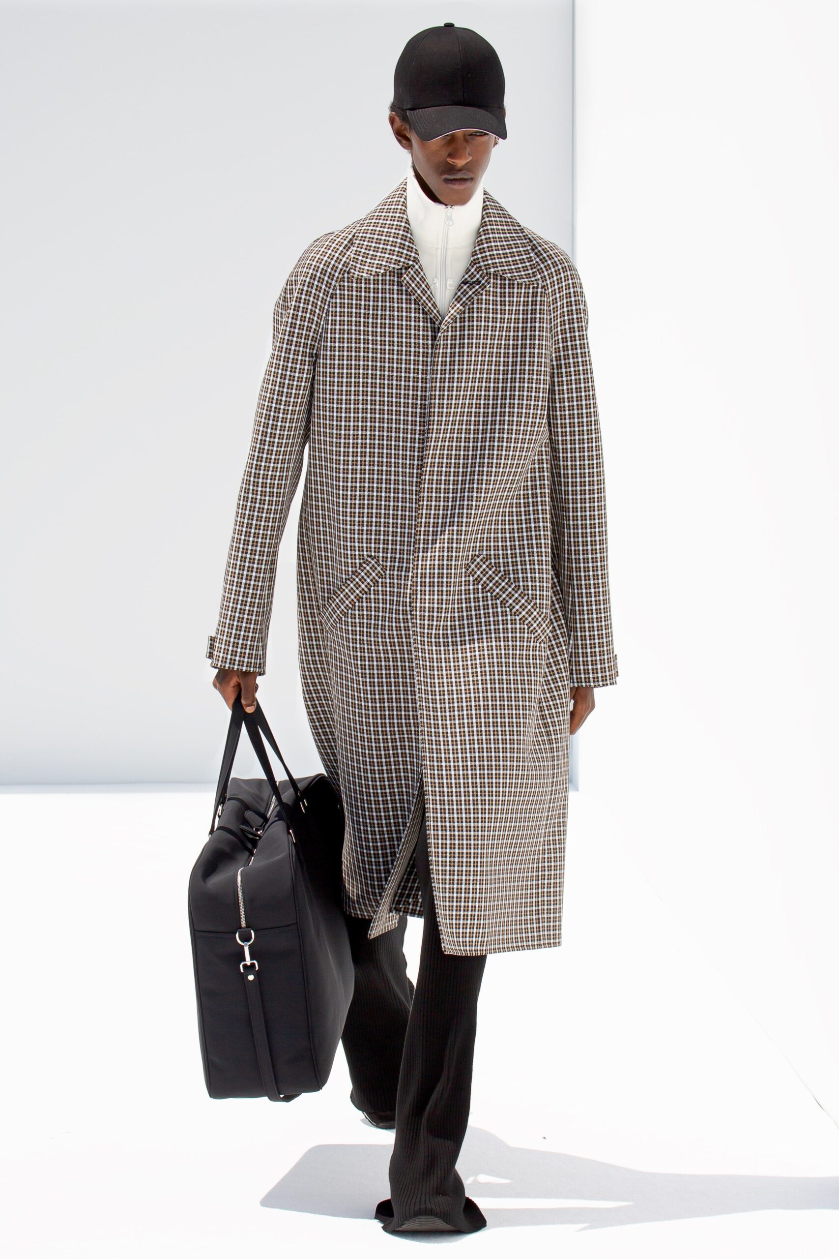 Courrèges S/S 22 Menswear Look 6