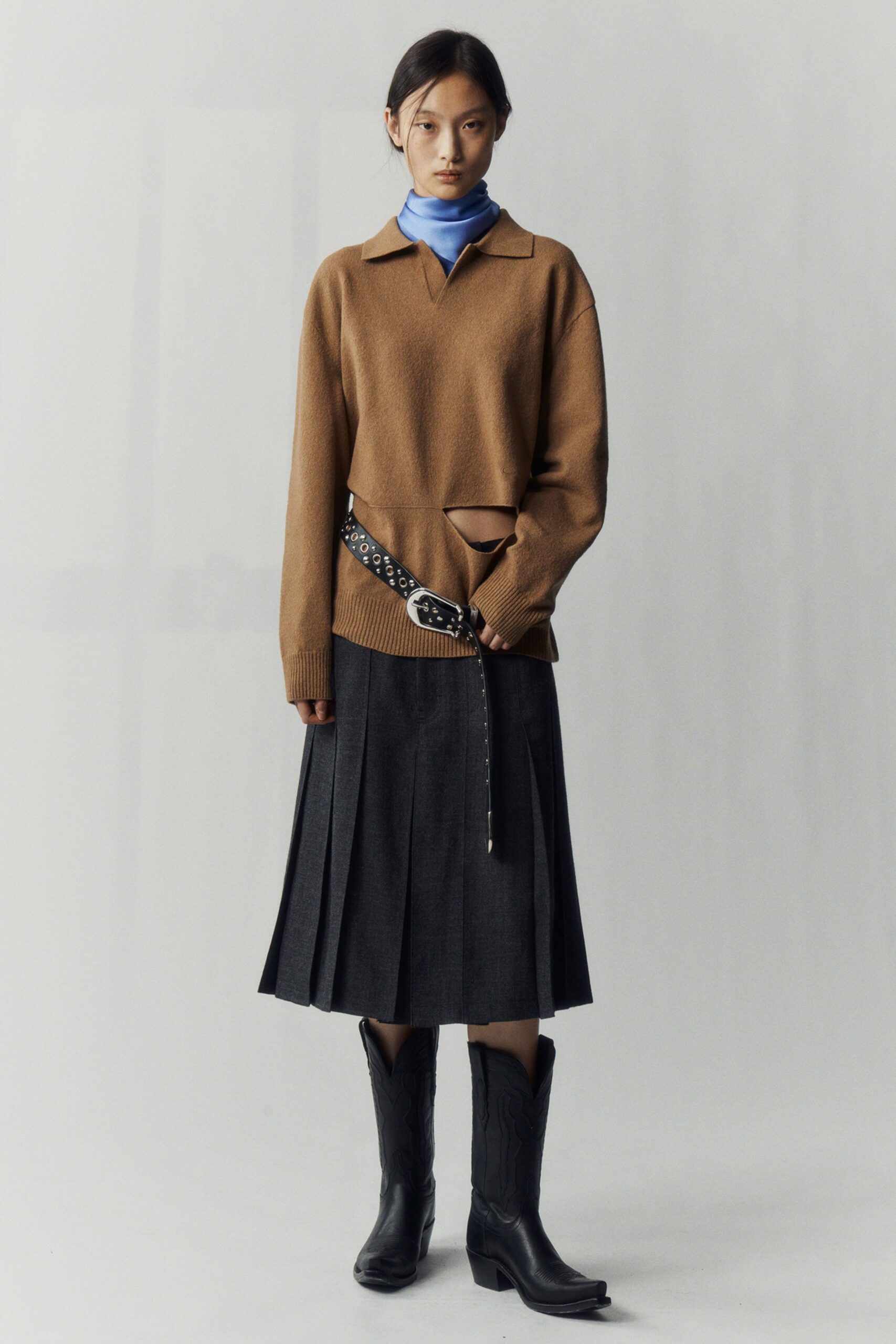Commission F/W 22 Look 34