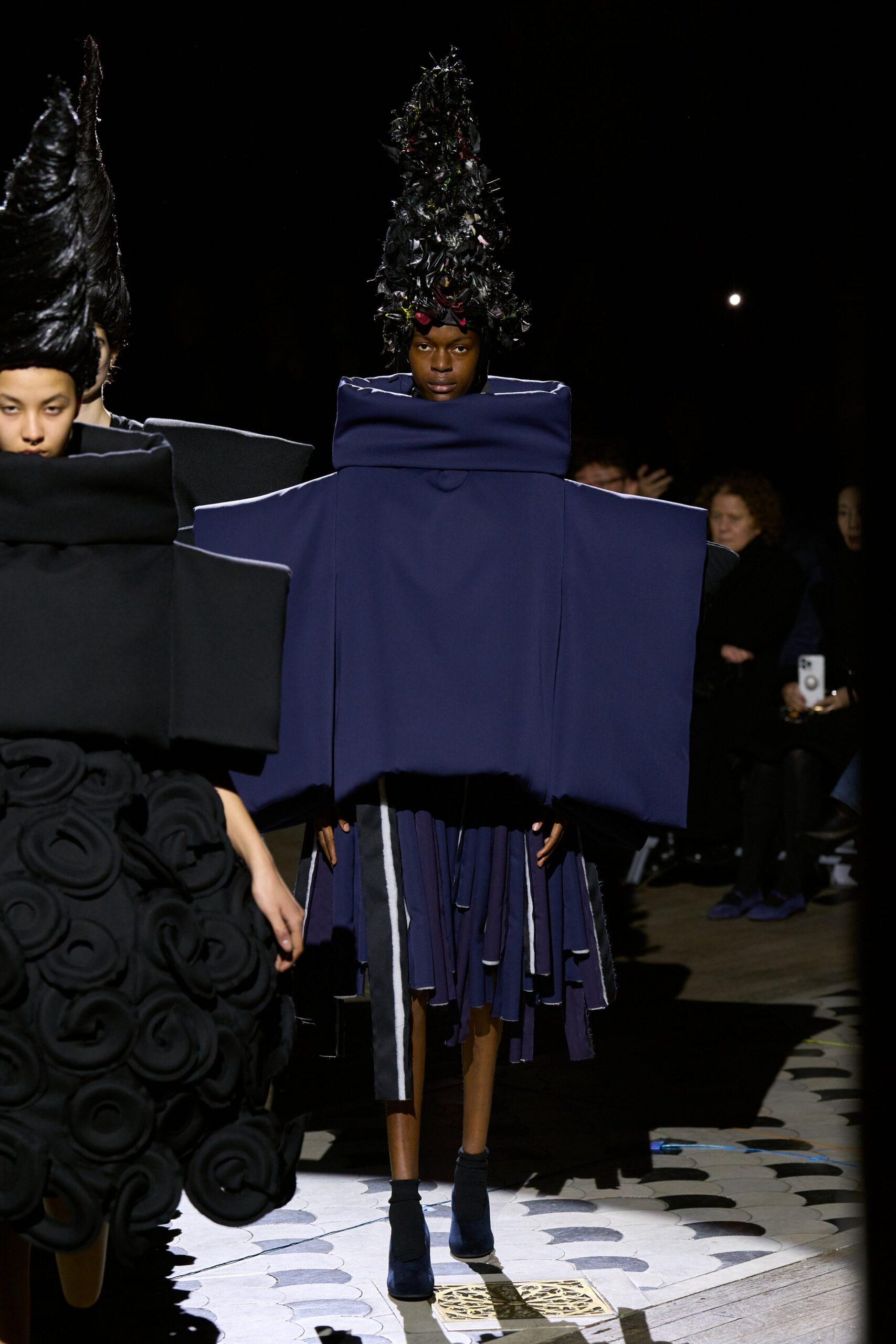 Comme des Garçons F/W 23 Look 33