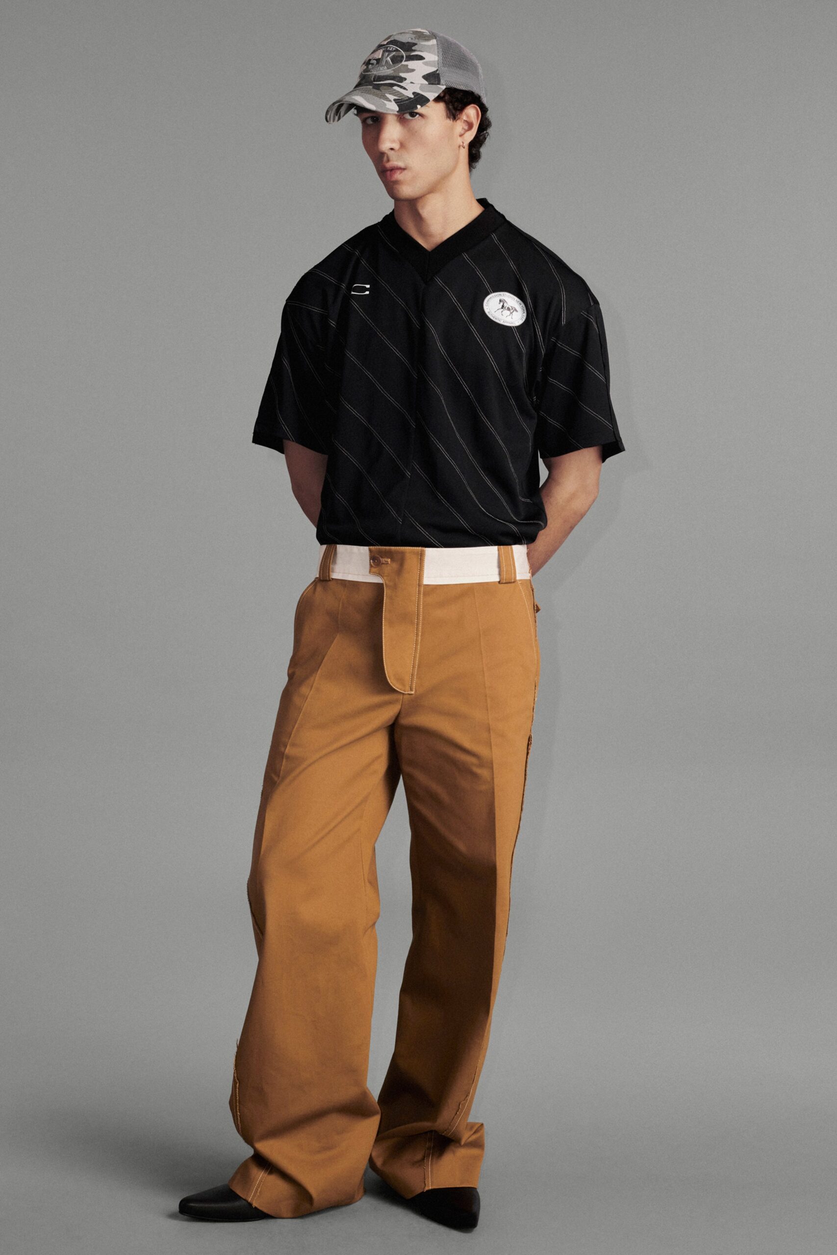 Commission S/S 23 Look 36