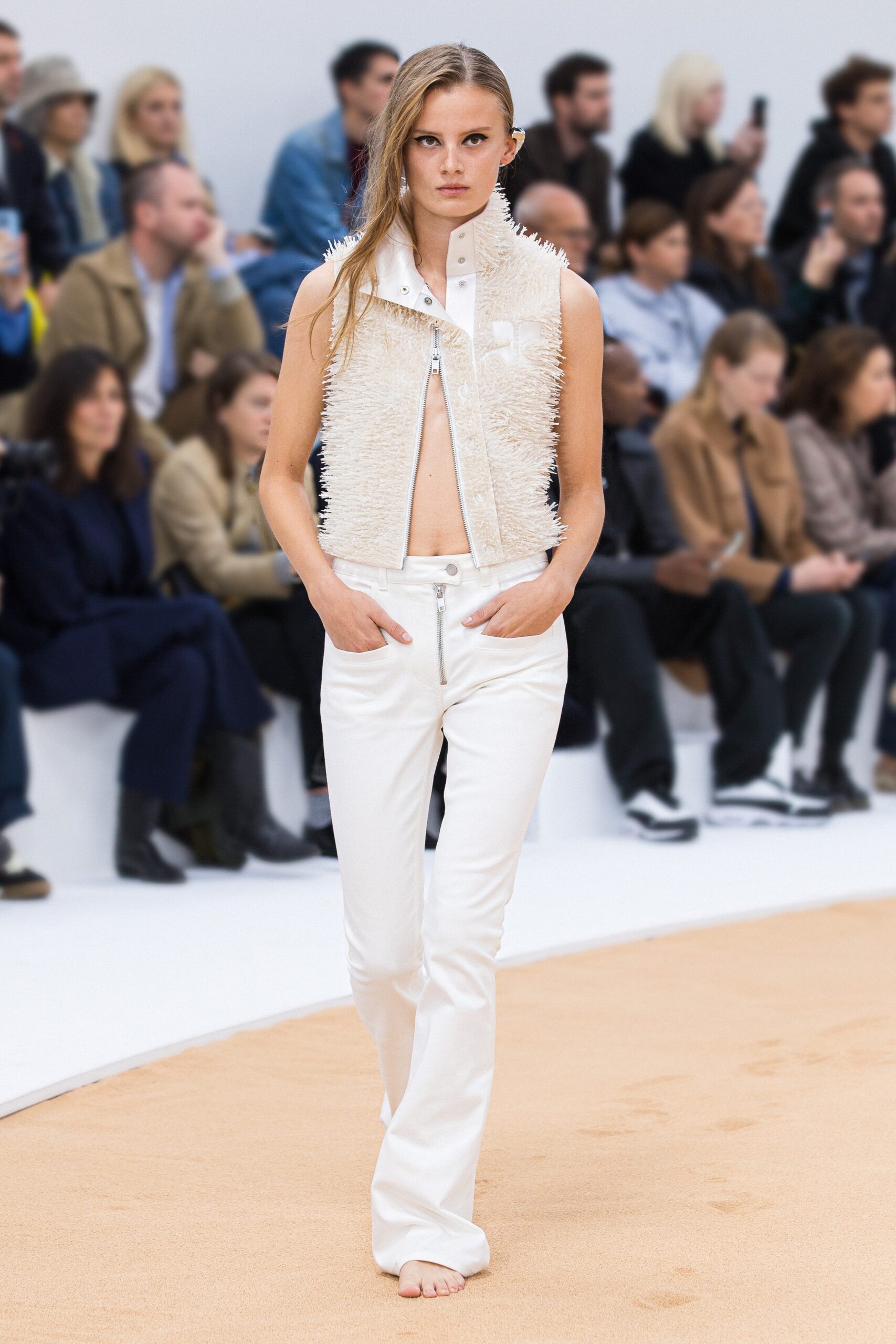 Courrèges S/S 23 Look 7