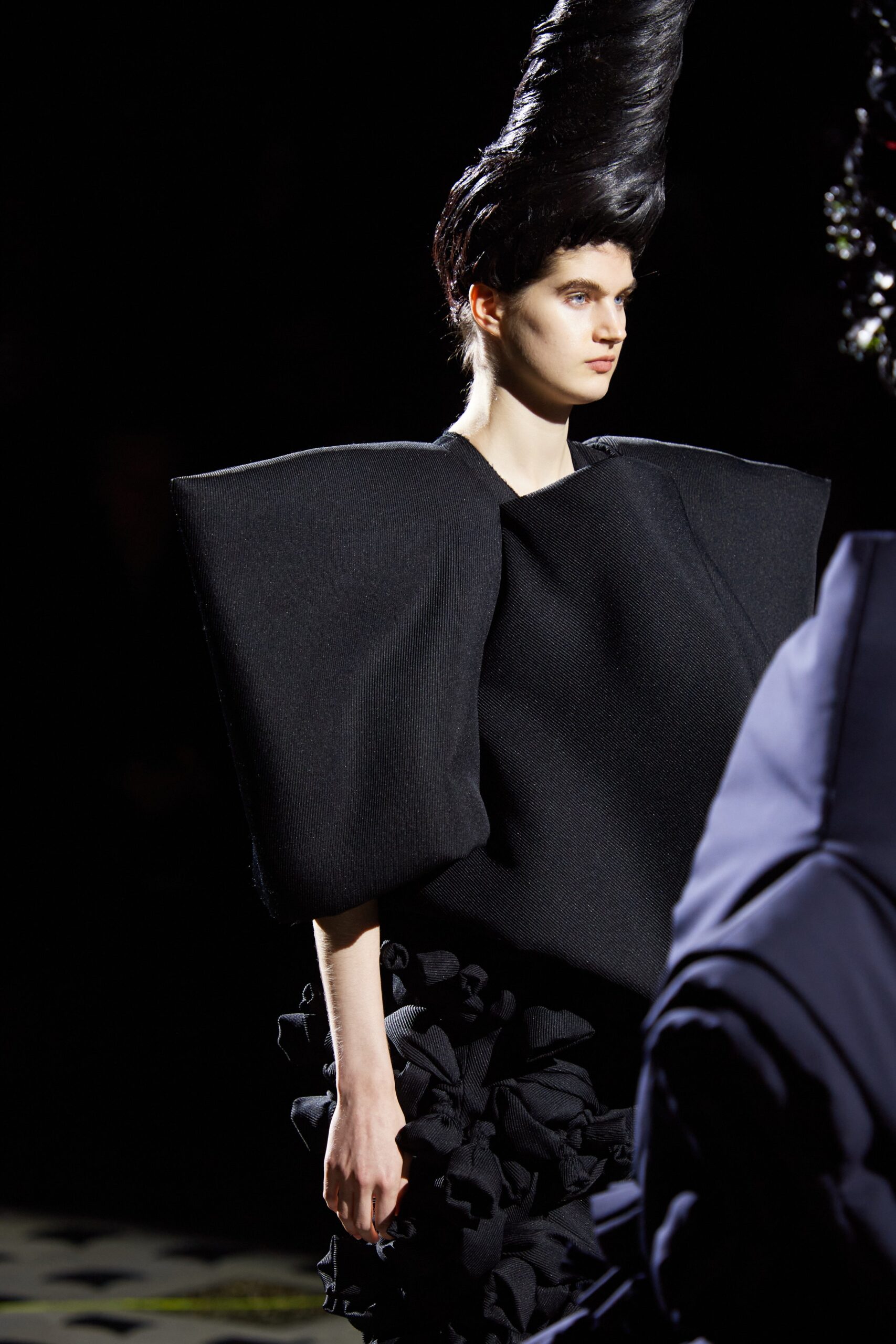 Comme des Garçons F/W 23 Look 43