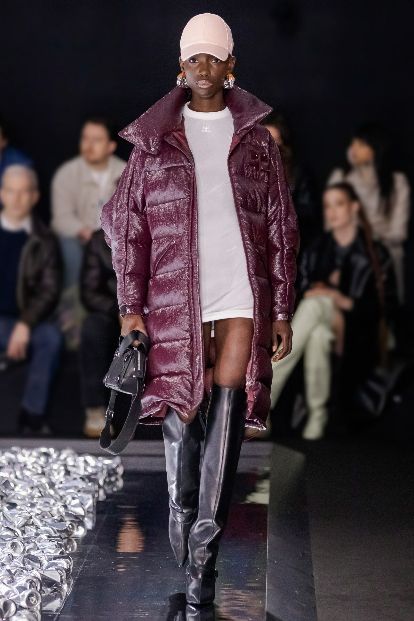 Courrèges F/W 22 Look 11