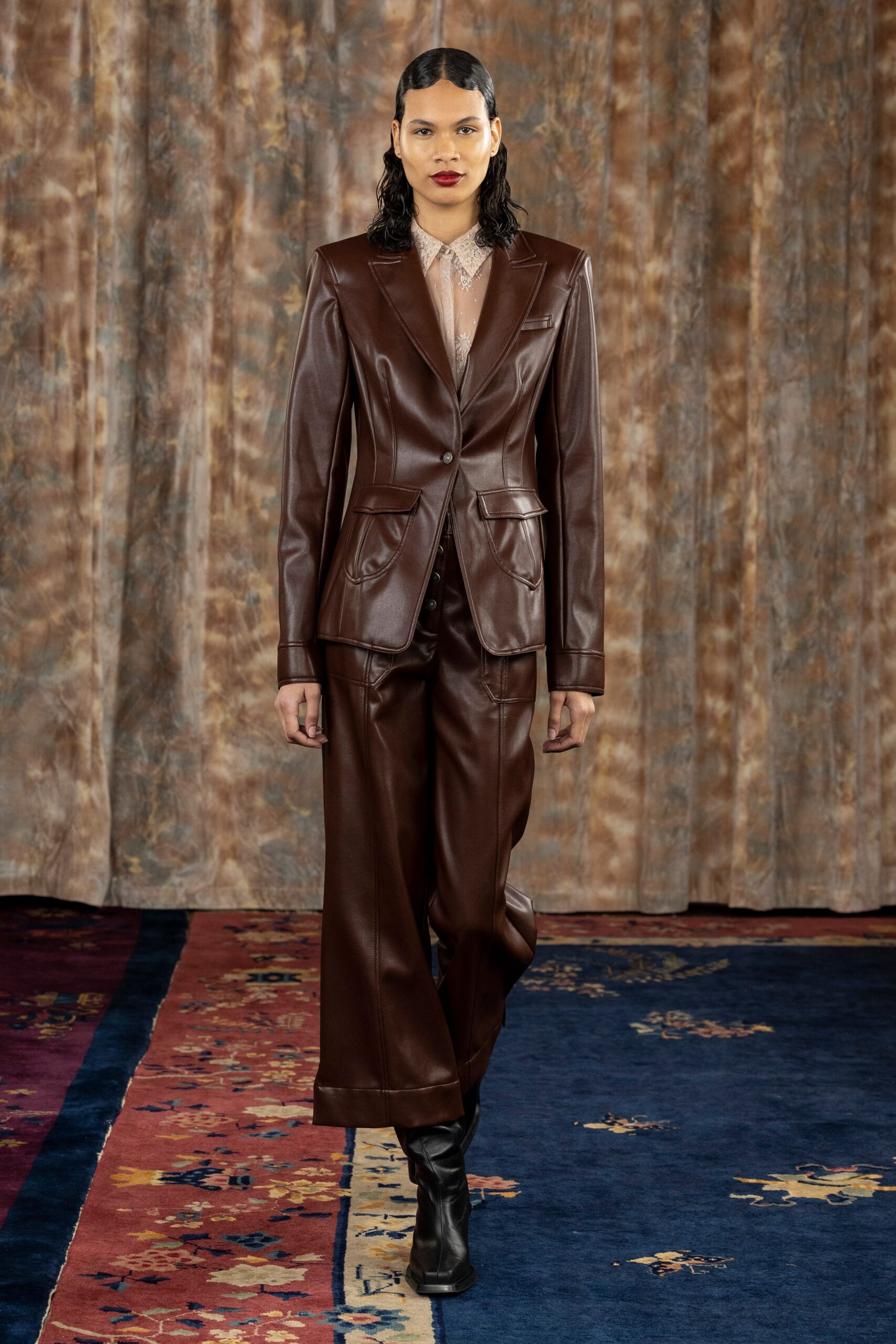 Cinq à Sept F/W 23 Look 71