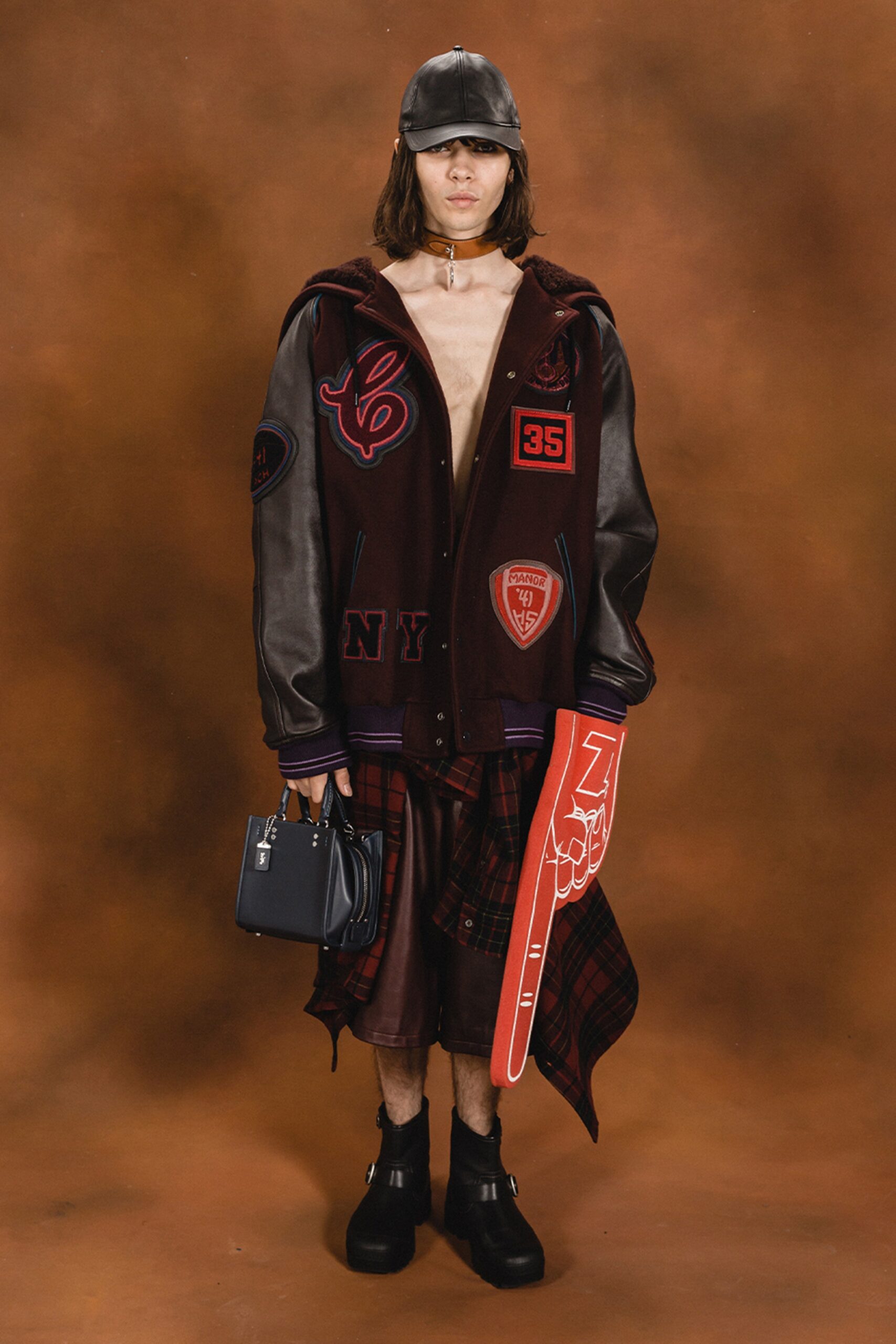 Coach Resort 23 Look 93
