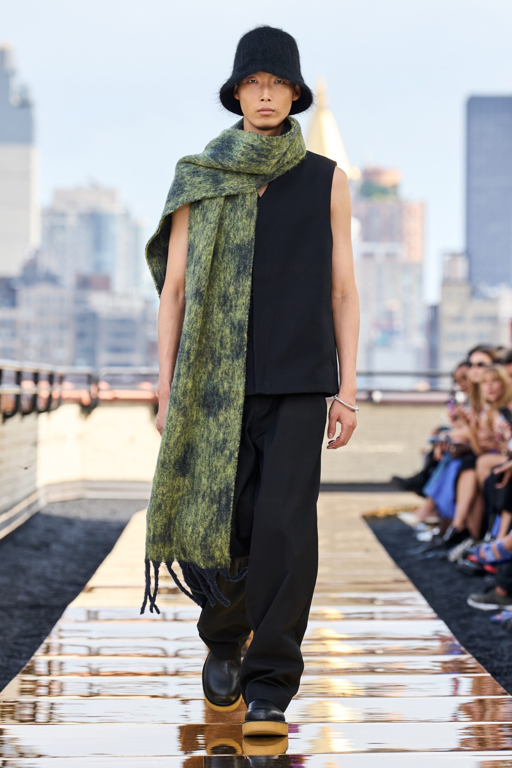 Cos F/W 22 Look 95
