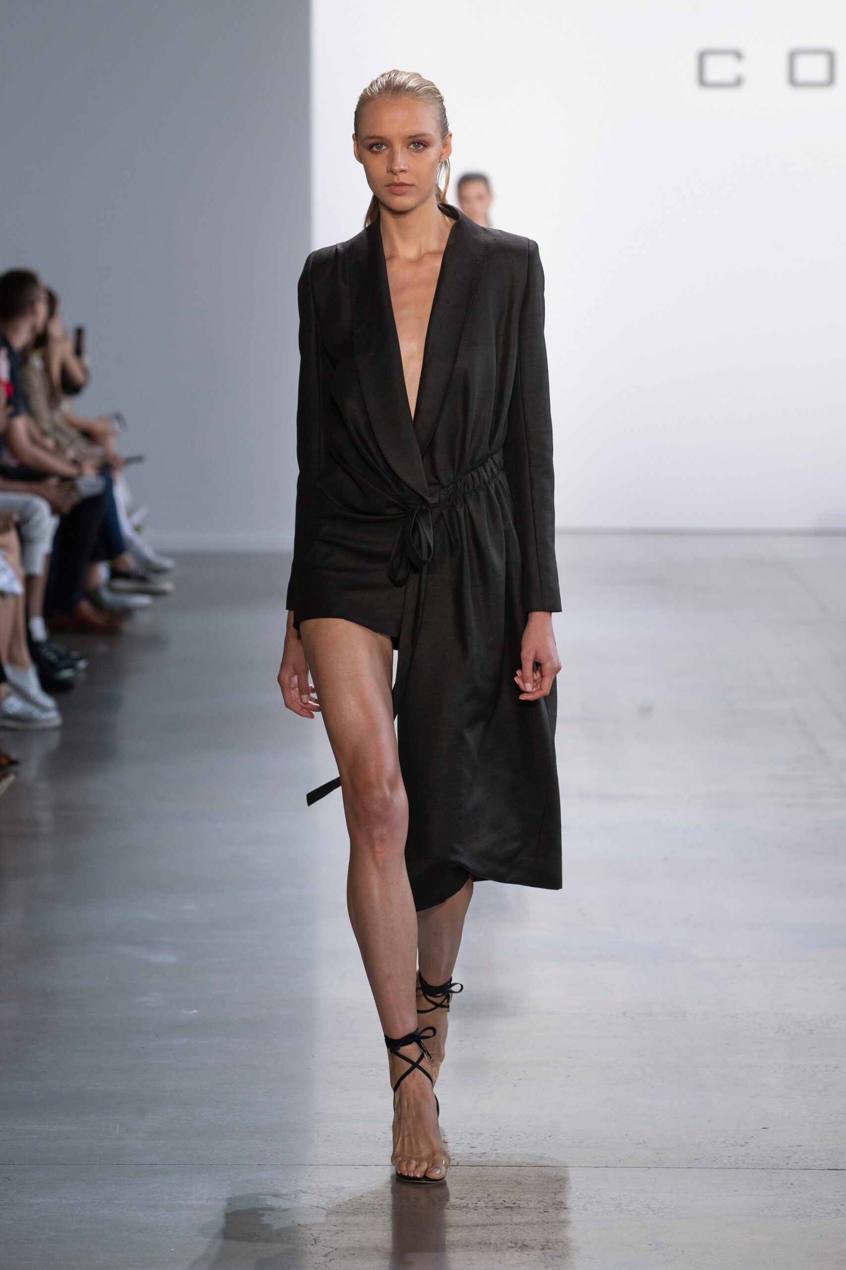 Cong Tri S/S 20 Look 134