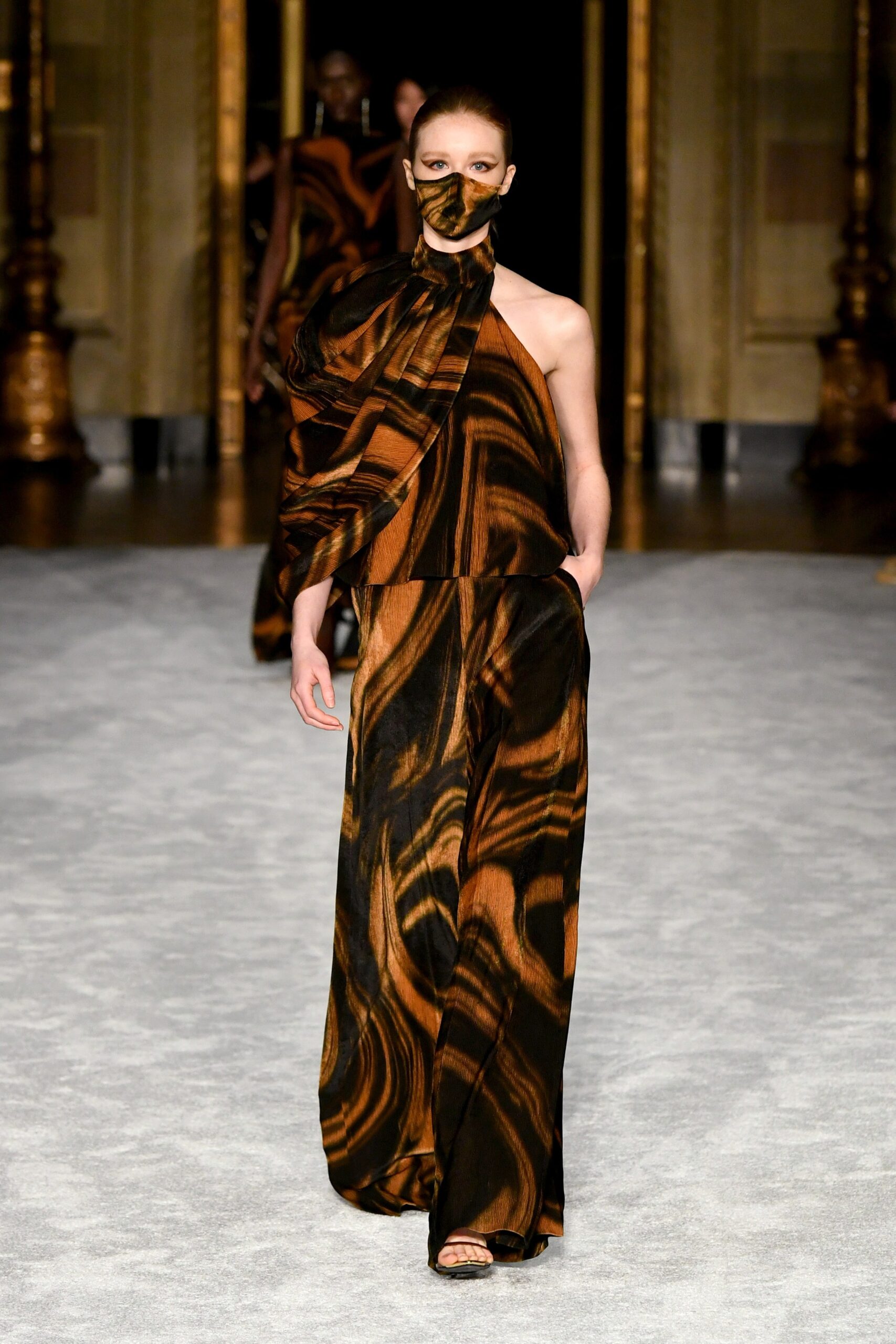 Christian Siriano F/W 21 Look 186