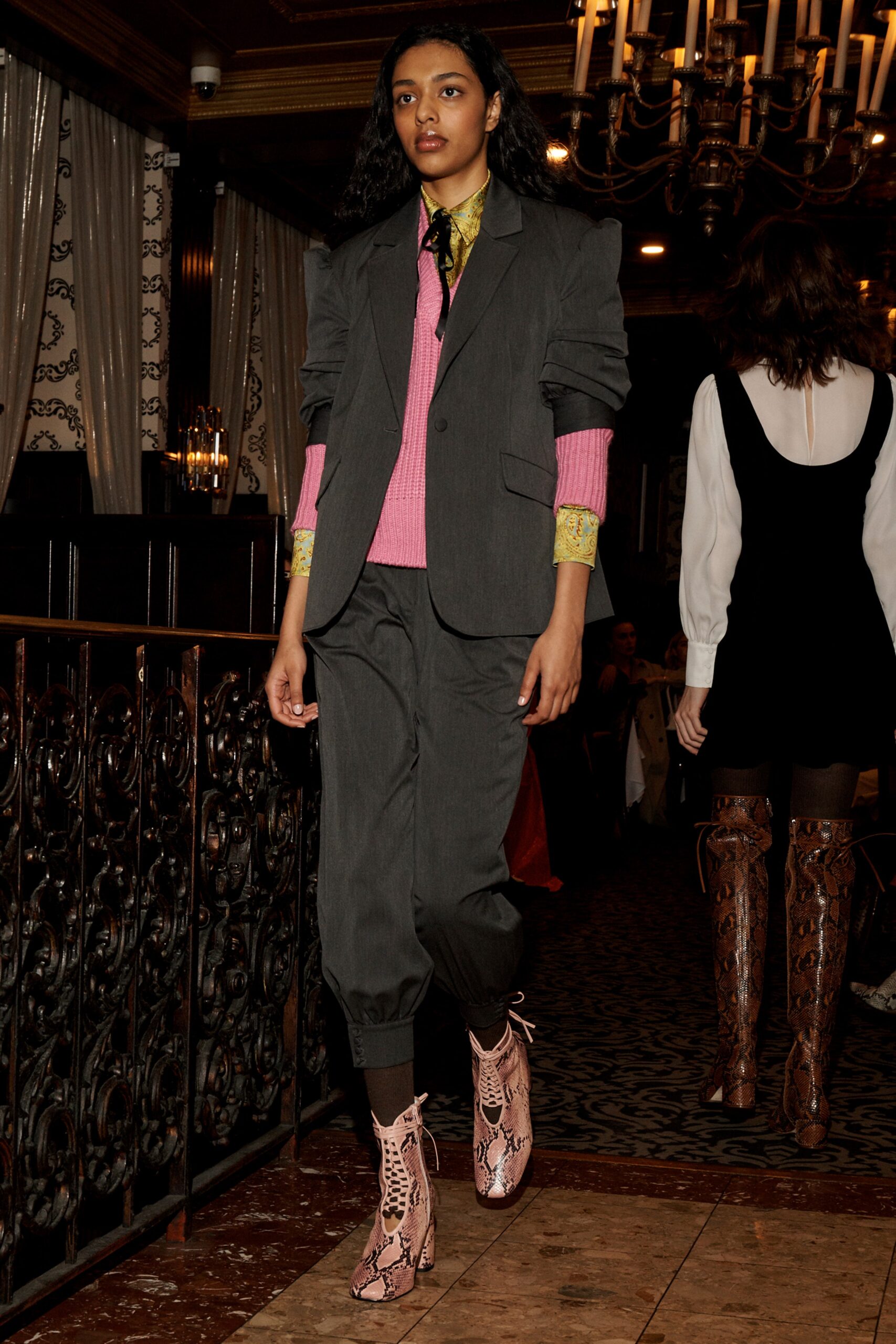 Cinq à Sept F/W 20 Look 170