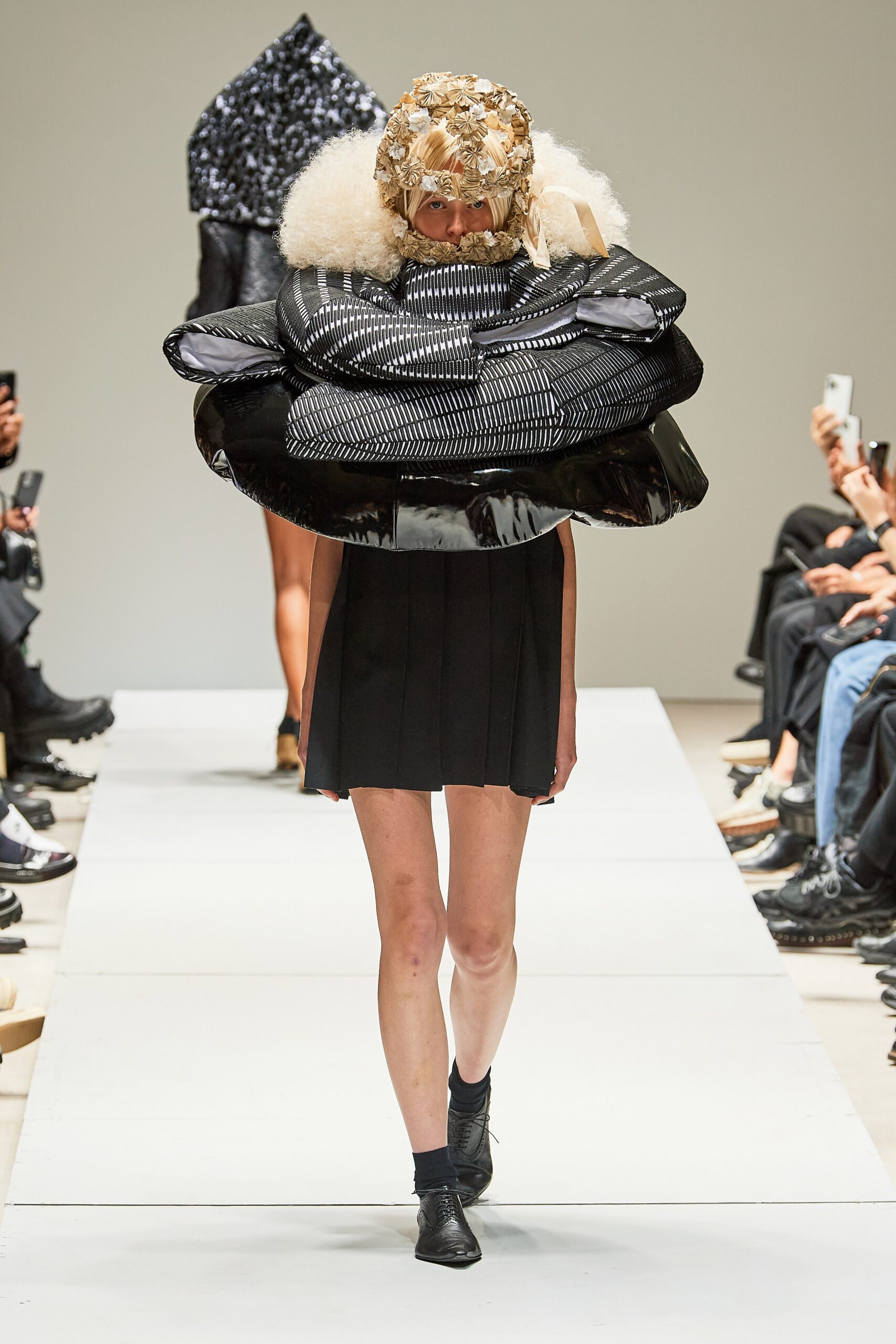 Comme des Garçons S/S 23 Look 146