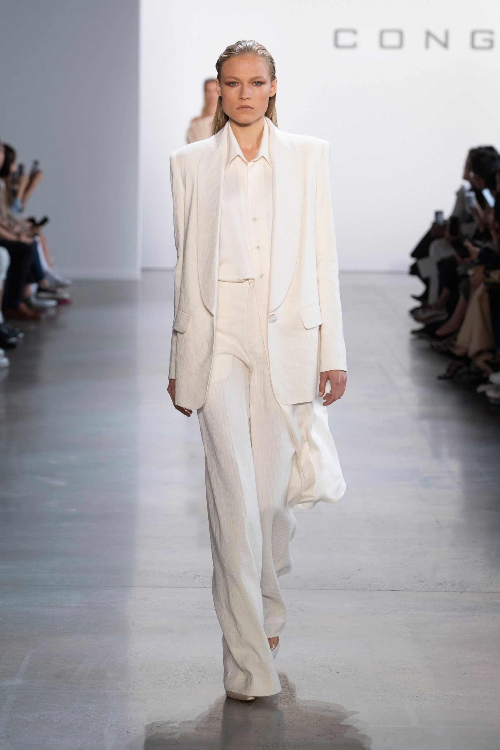 Cong Tri S/S 20 Look 156