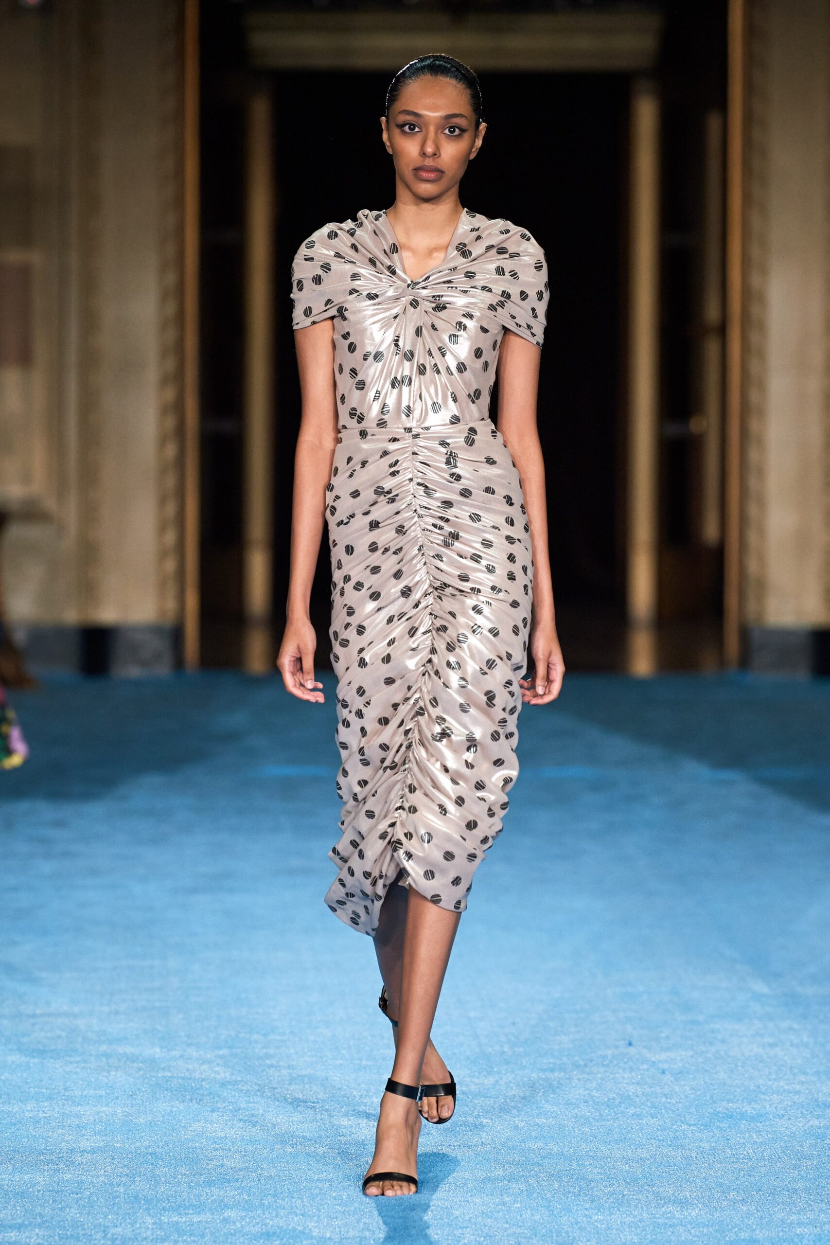 Christian Siriano S/S 22 Look 194