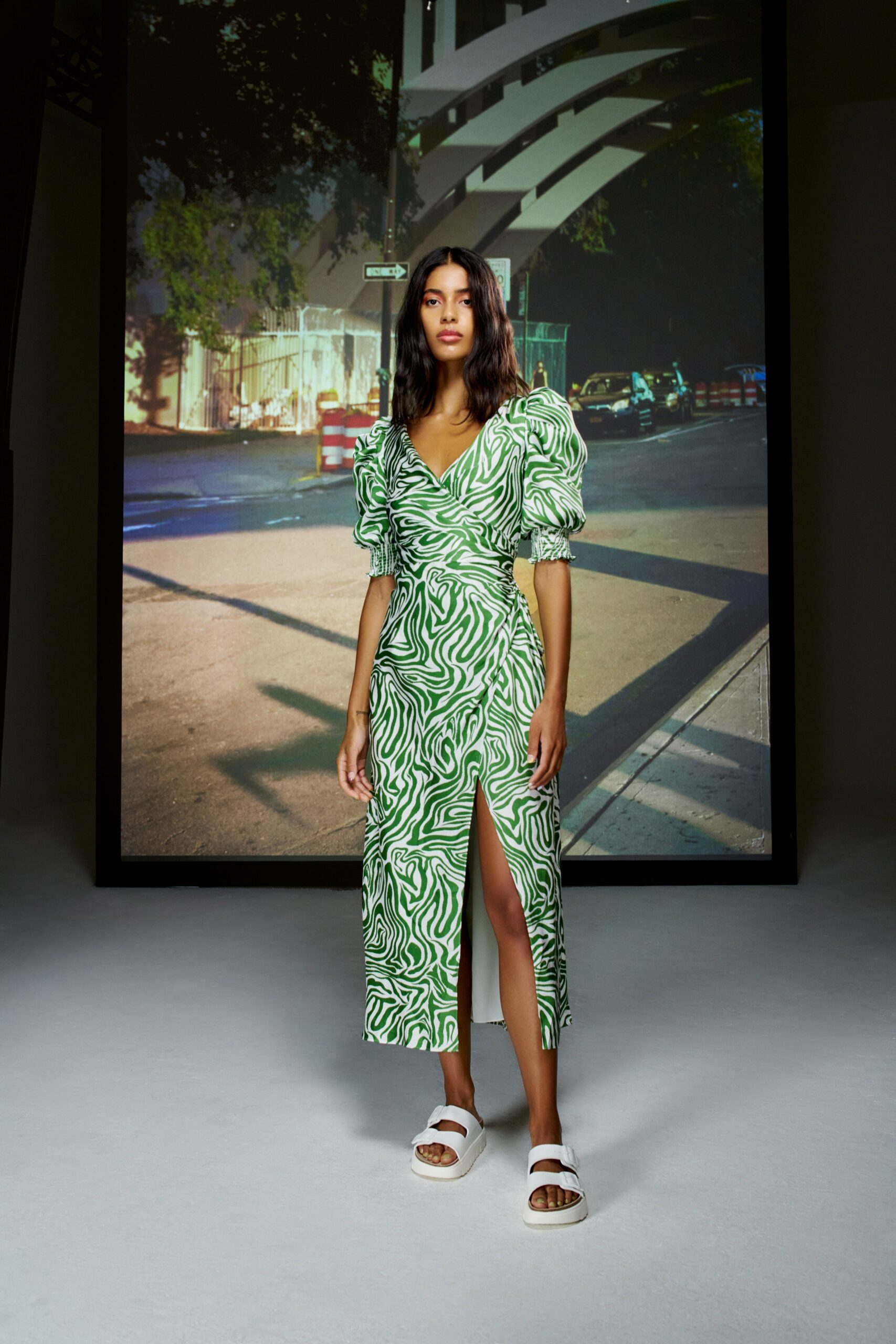 Cinq à Sept S/S 21 Look 200