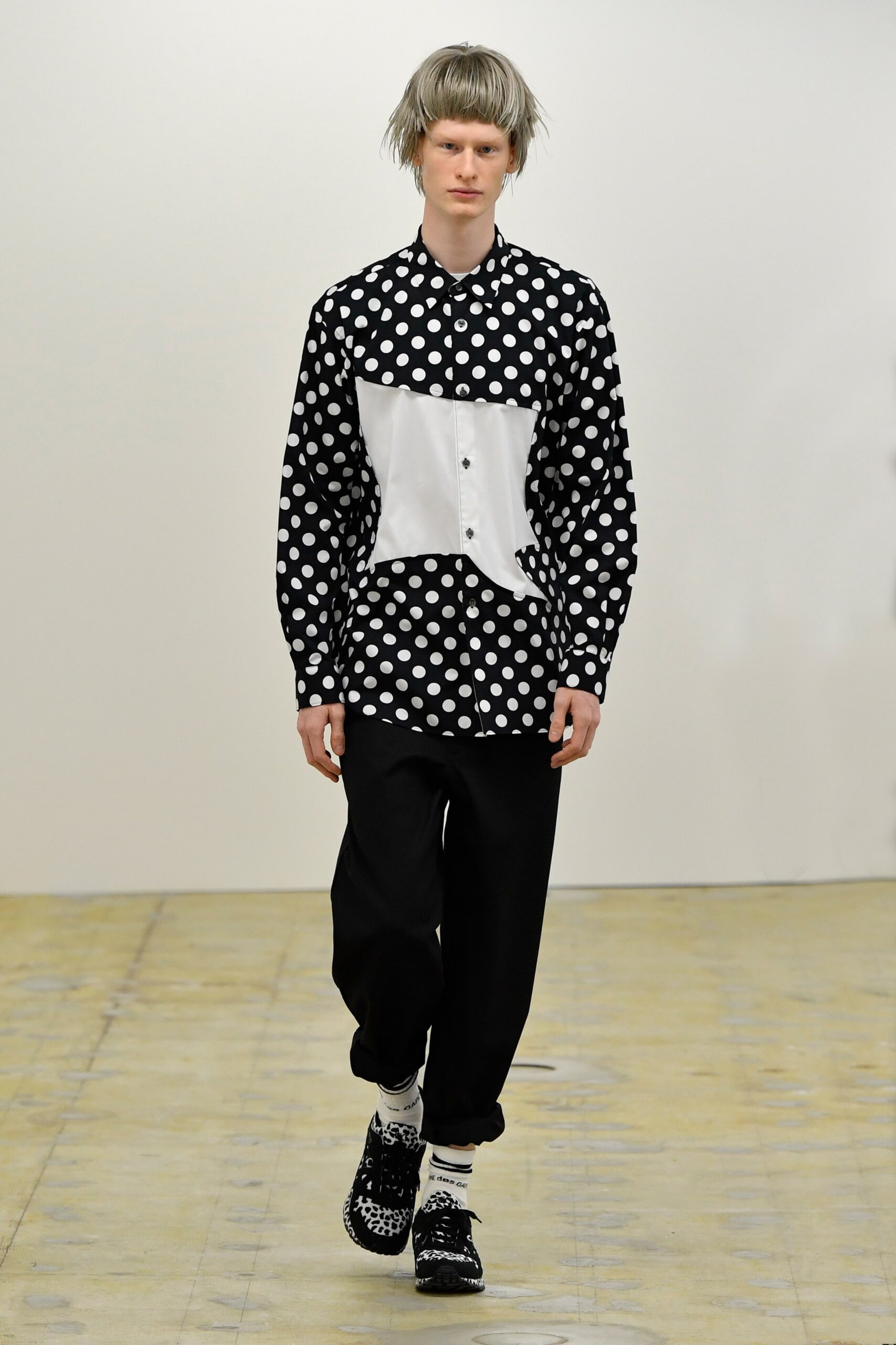 Comme des Garçons Shirt S/S 22 Menswear Look 189