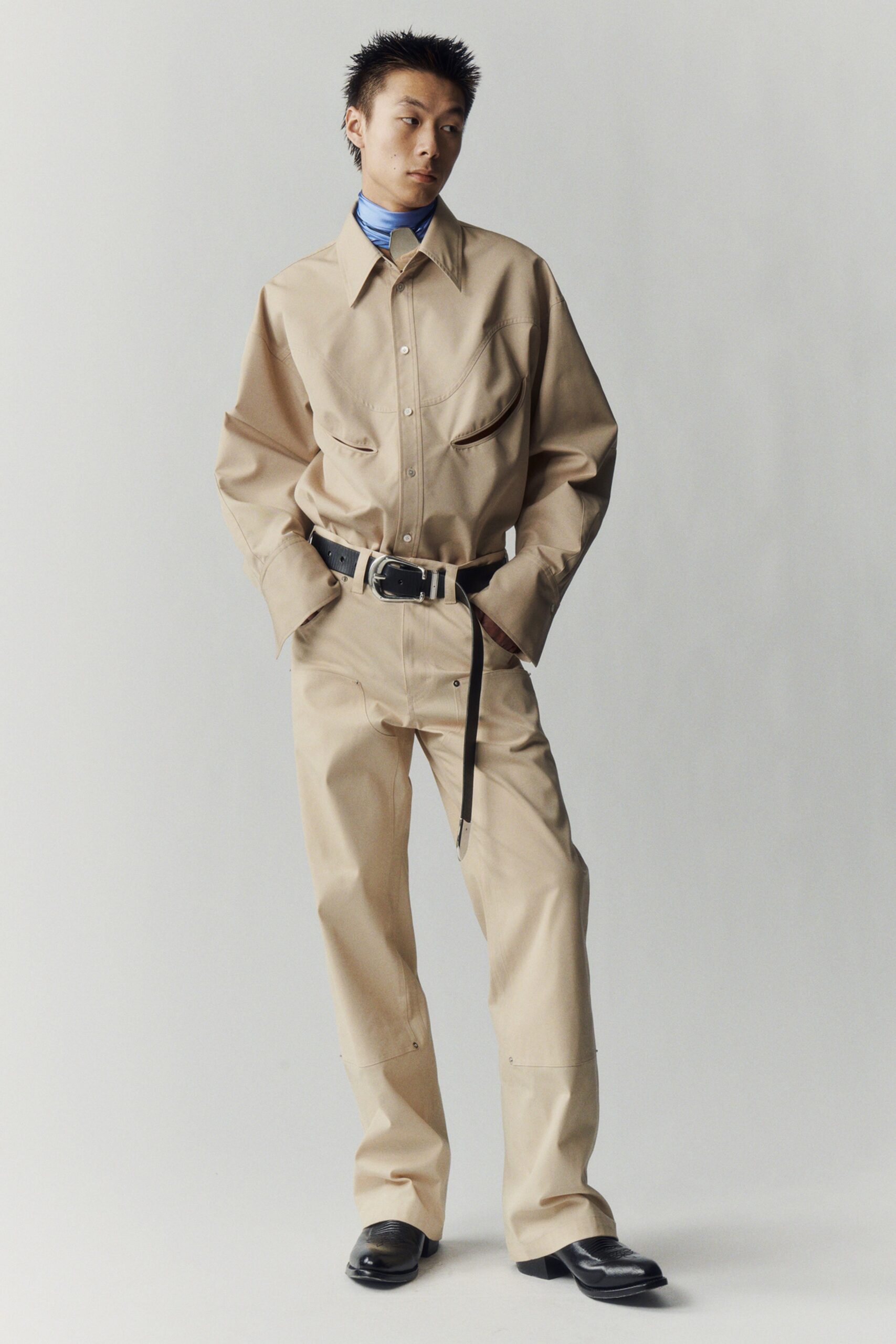 Commission F/W 22 Look 196