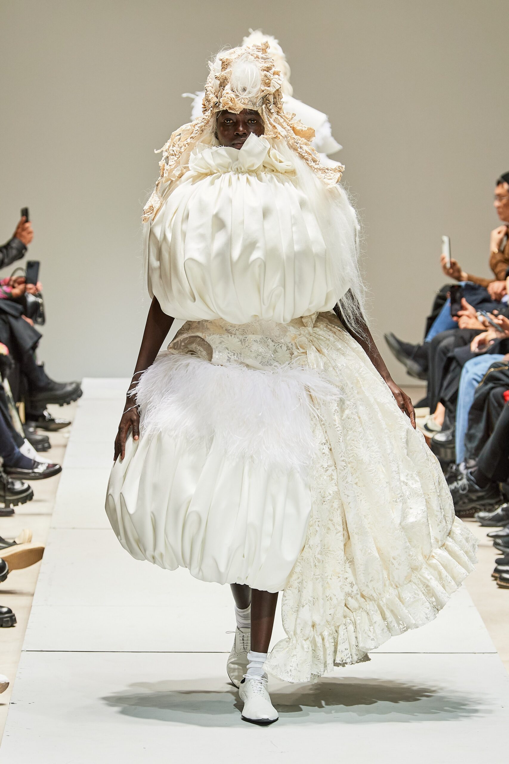 Comme des Garçons S/S 23 Look 192
