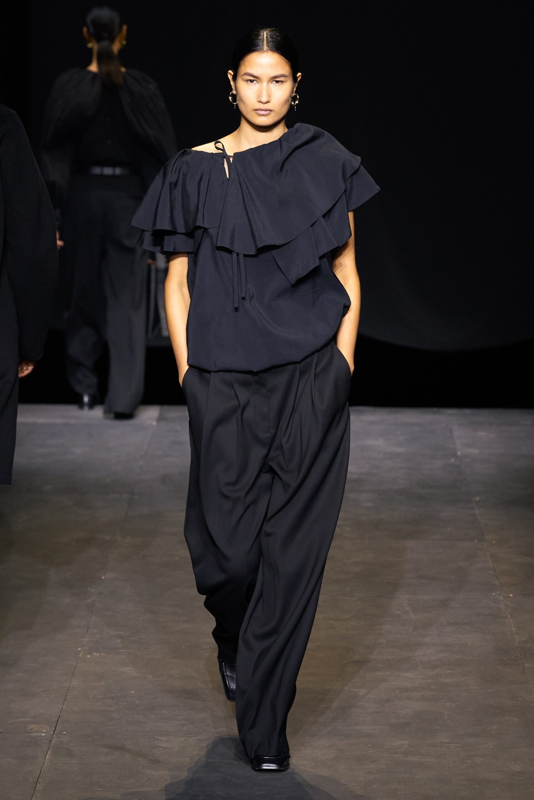Cos F/W 21 Look 150