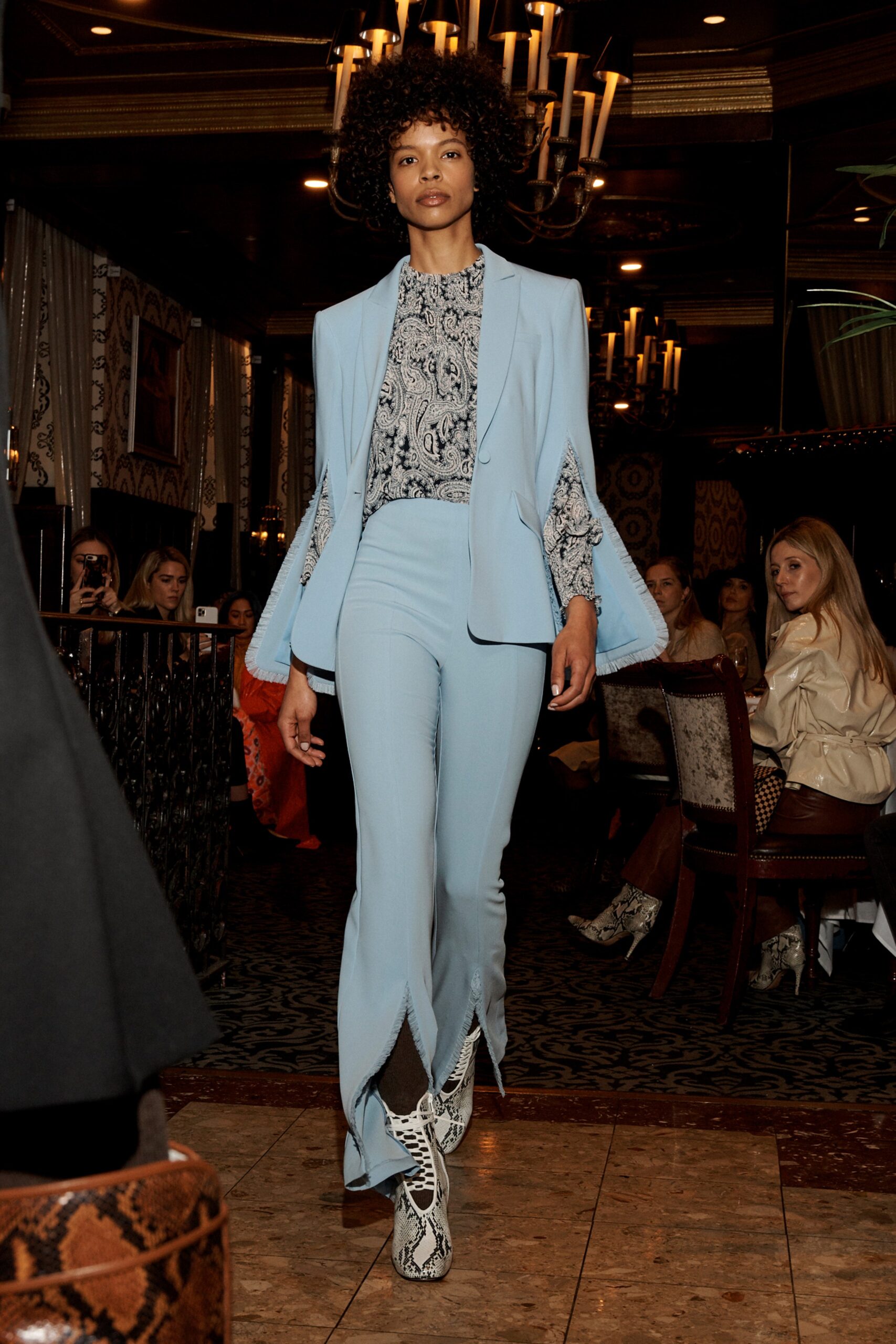 Cinq à Sept F/W 20 Look 239