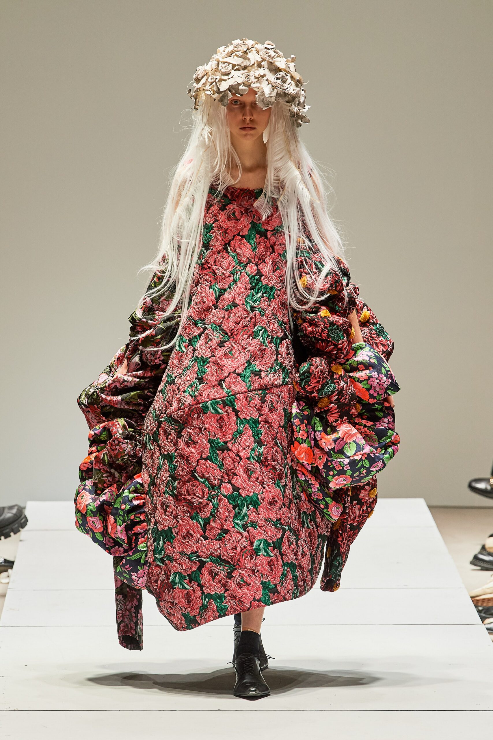 Comme des Garçons S/S 23 Look 219