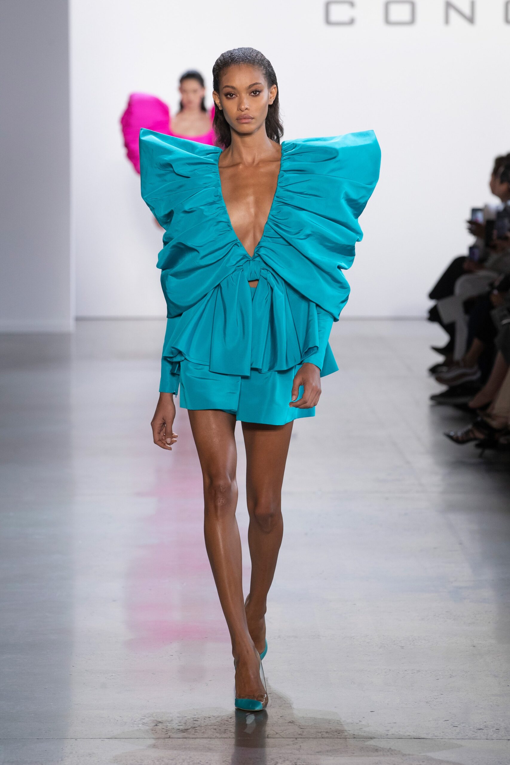 Cong Tri S/S 20 Look 221