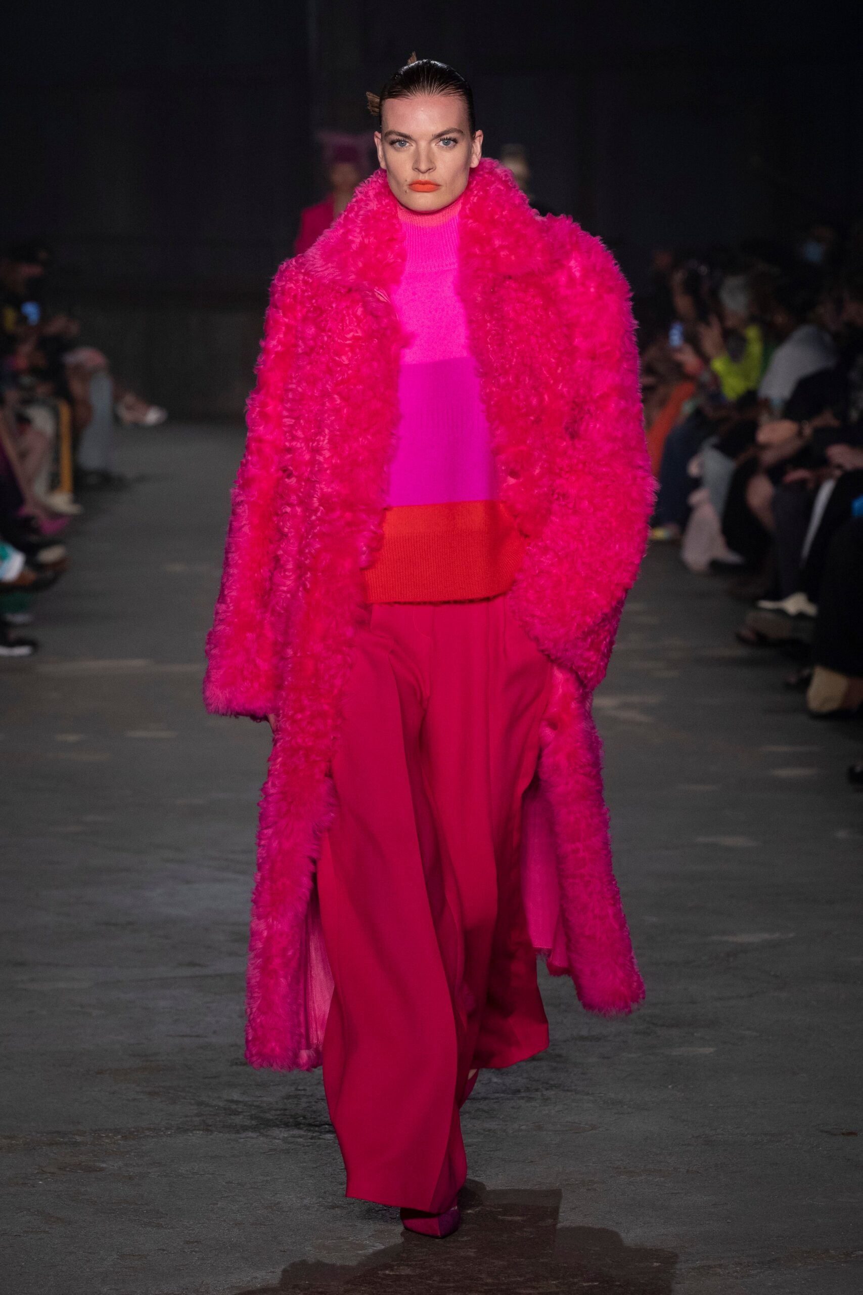 Christopher John Rogers Resort 23 Look 230