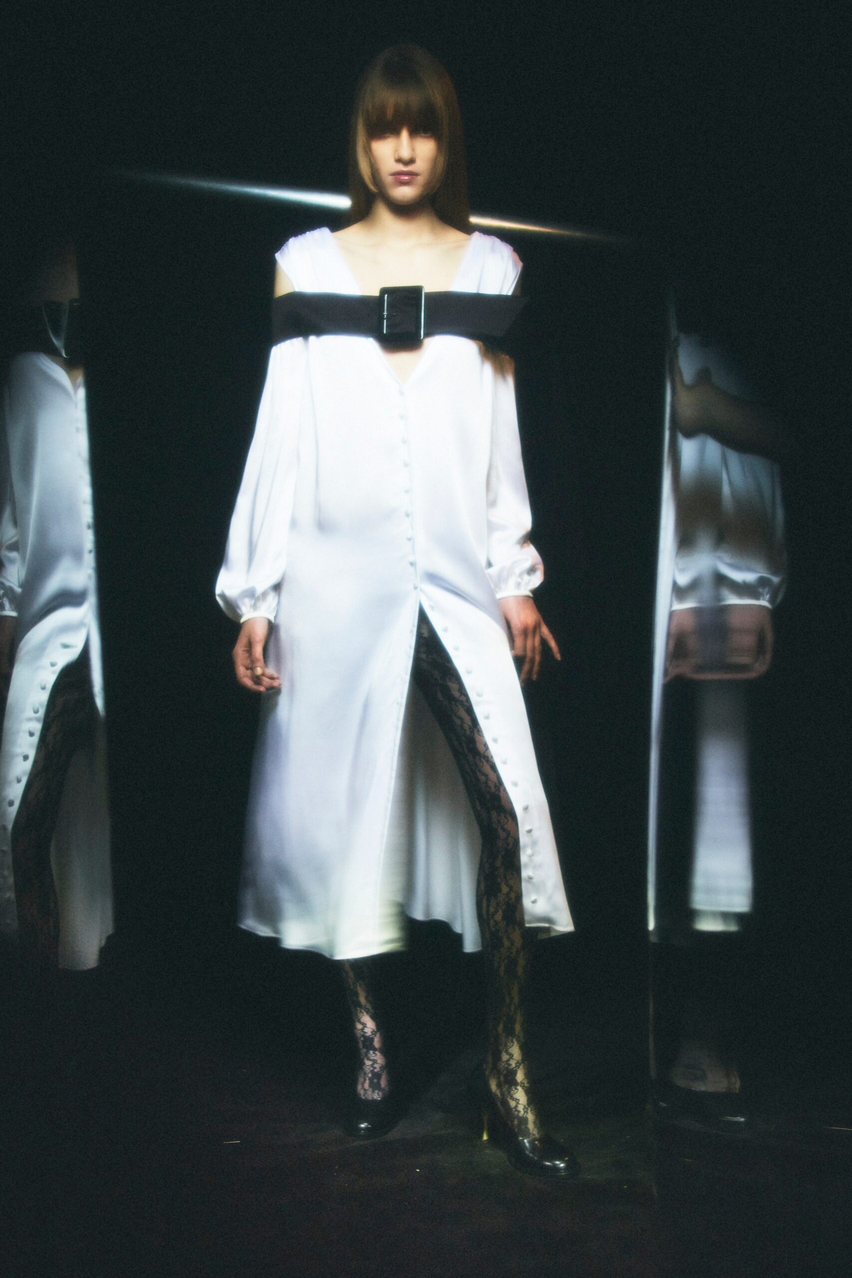 Christopher Kane F/W 23 Look 273