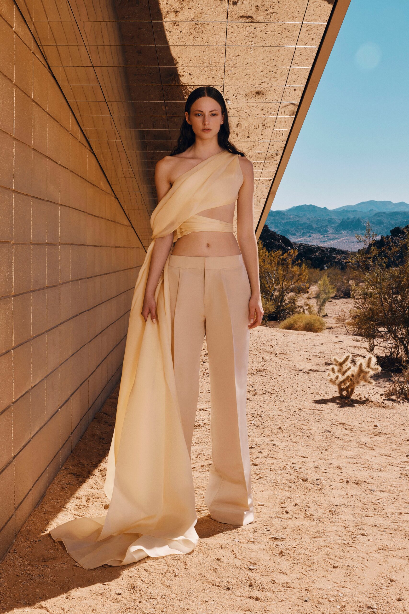 Cong Tri S/S 23 Look 263