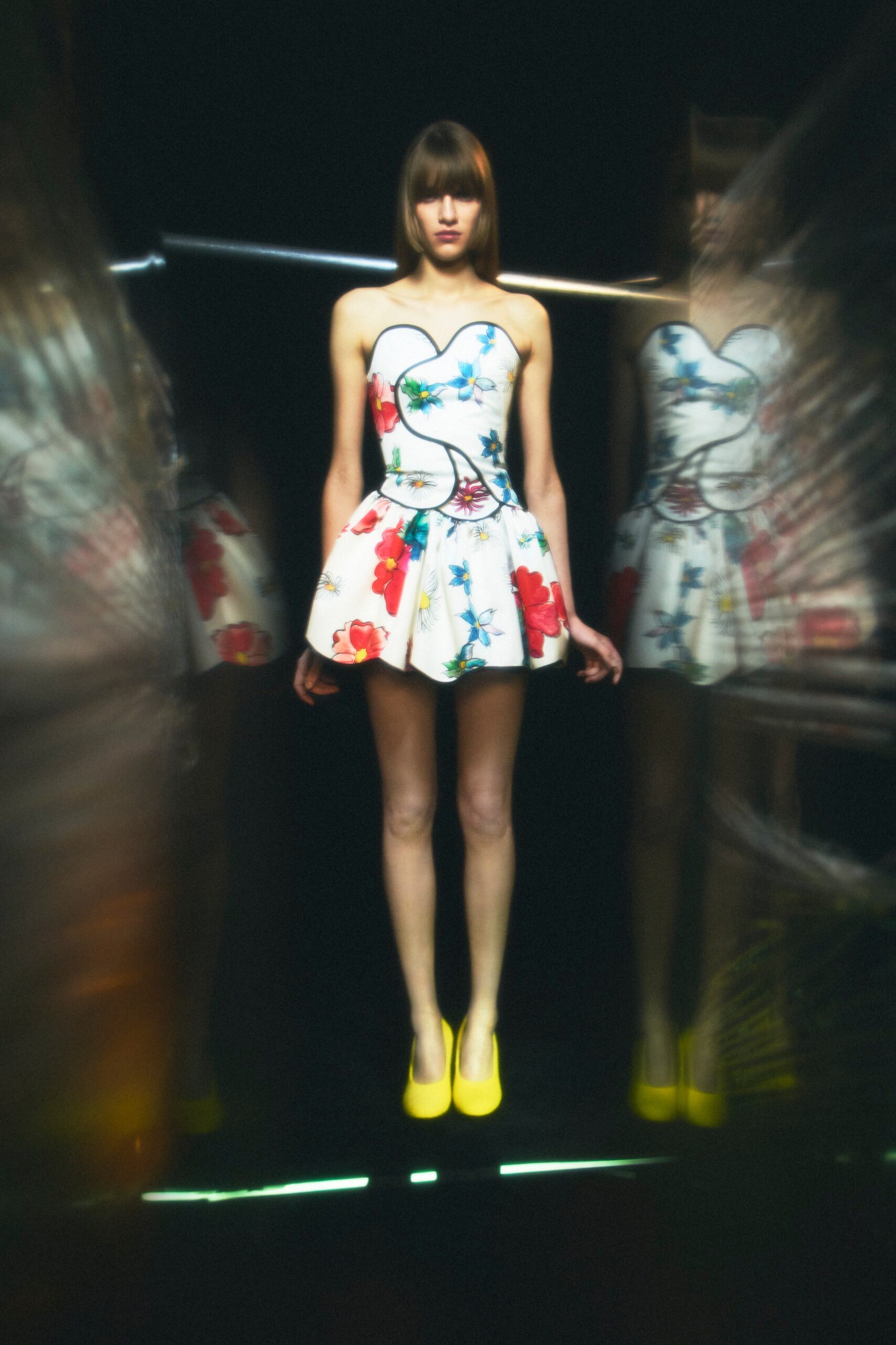 Christopher Kane F/W 23 Look 300