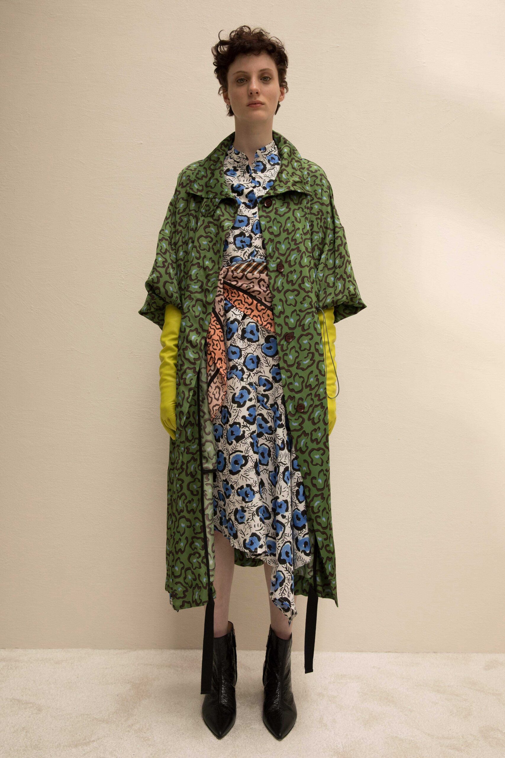 Christian Wijnants Resort 19 Look 4