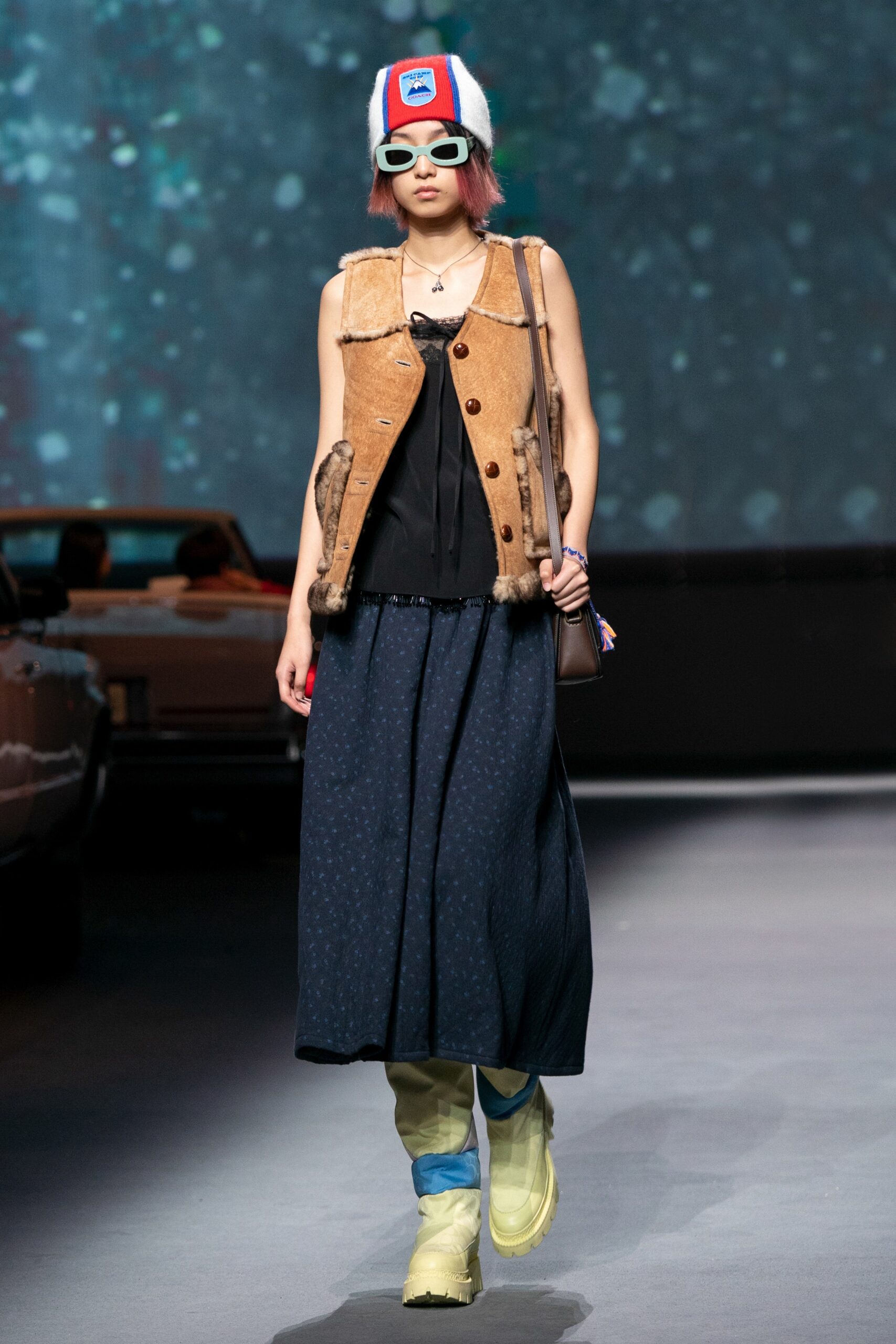 Coach Resort 22 Look 311