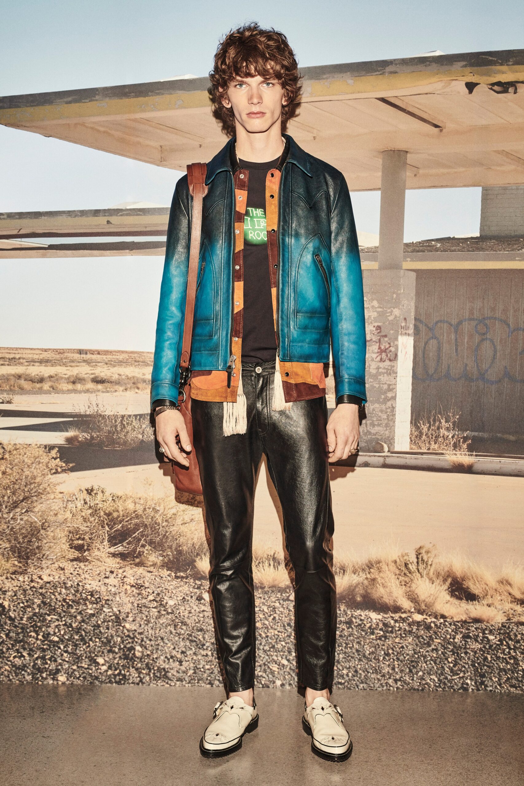 Coach Resort 19 Look 281