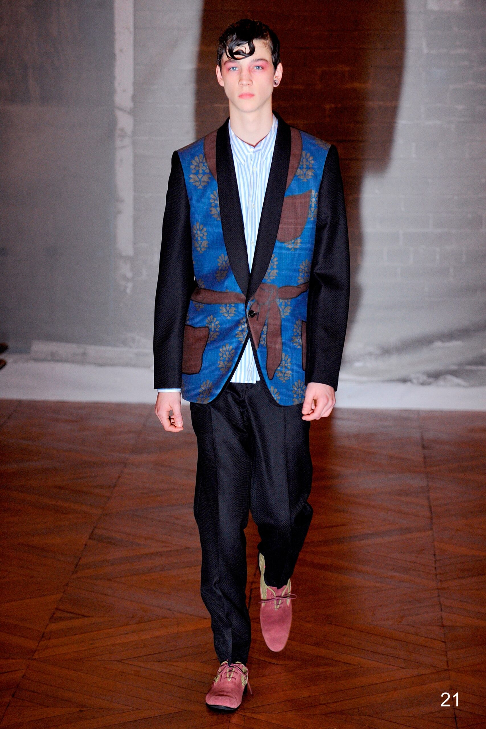 Comme des Garçons F/W 09 Menswear Look 283