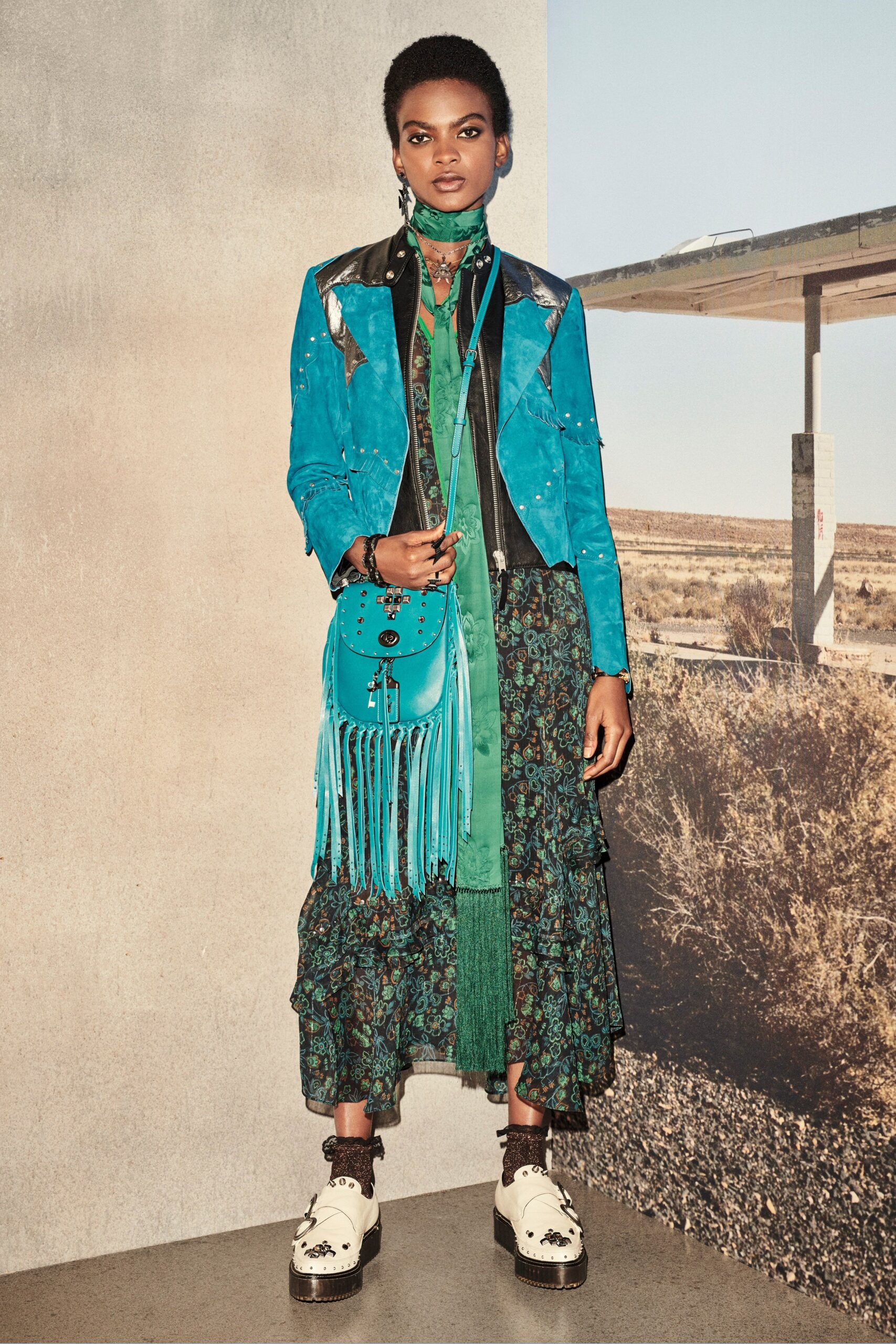 Coach Resort 19 Look 301