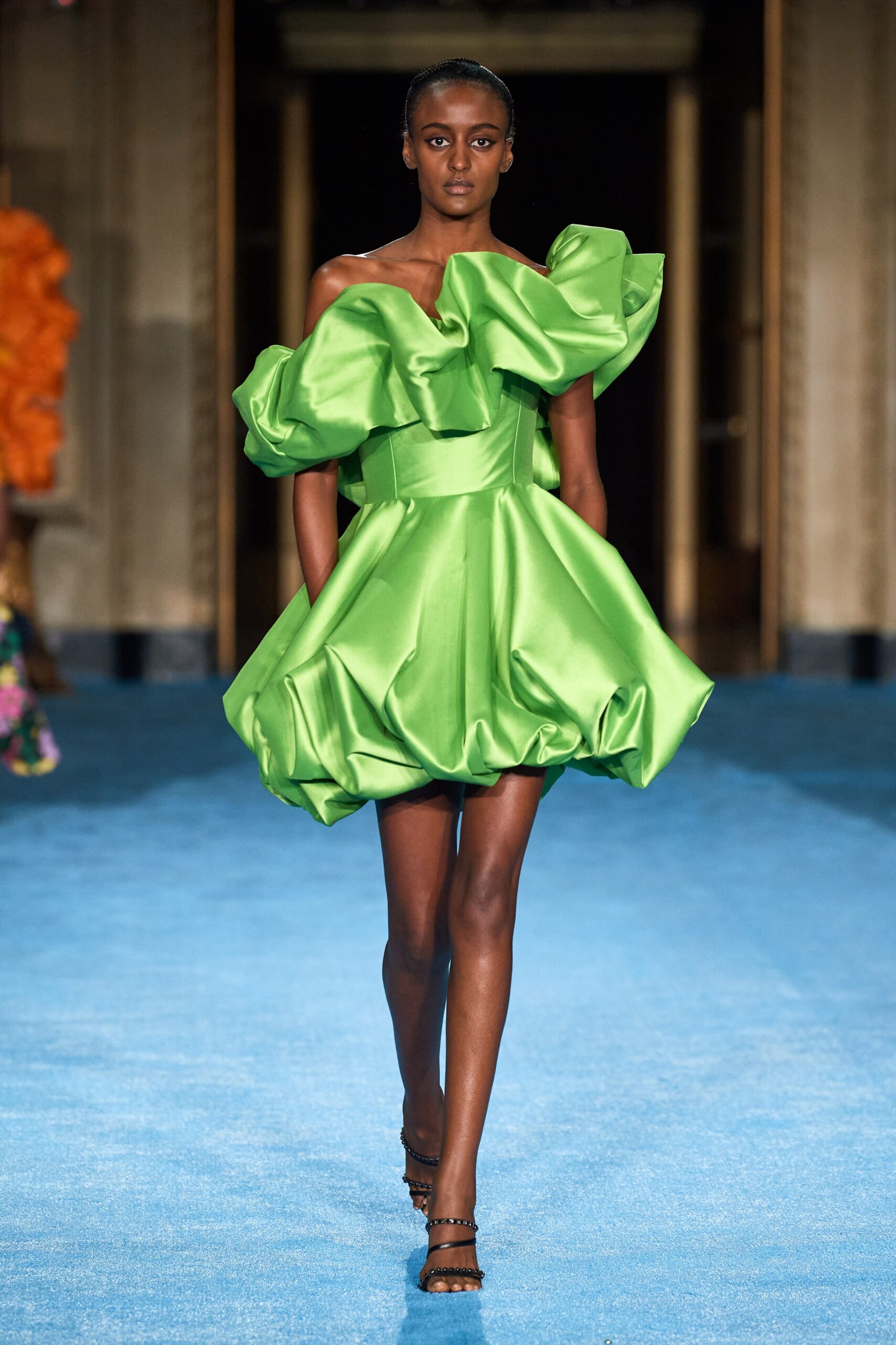 Christian Siriano S/S 22 Look 295