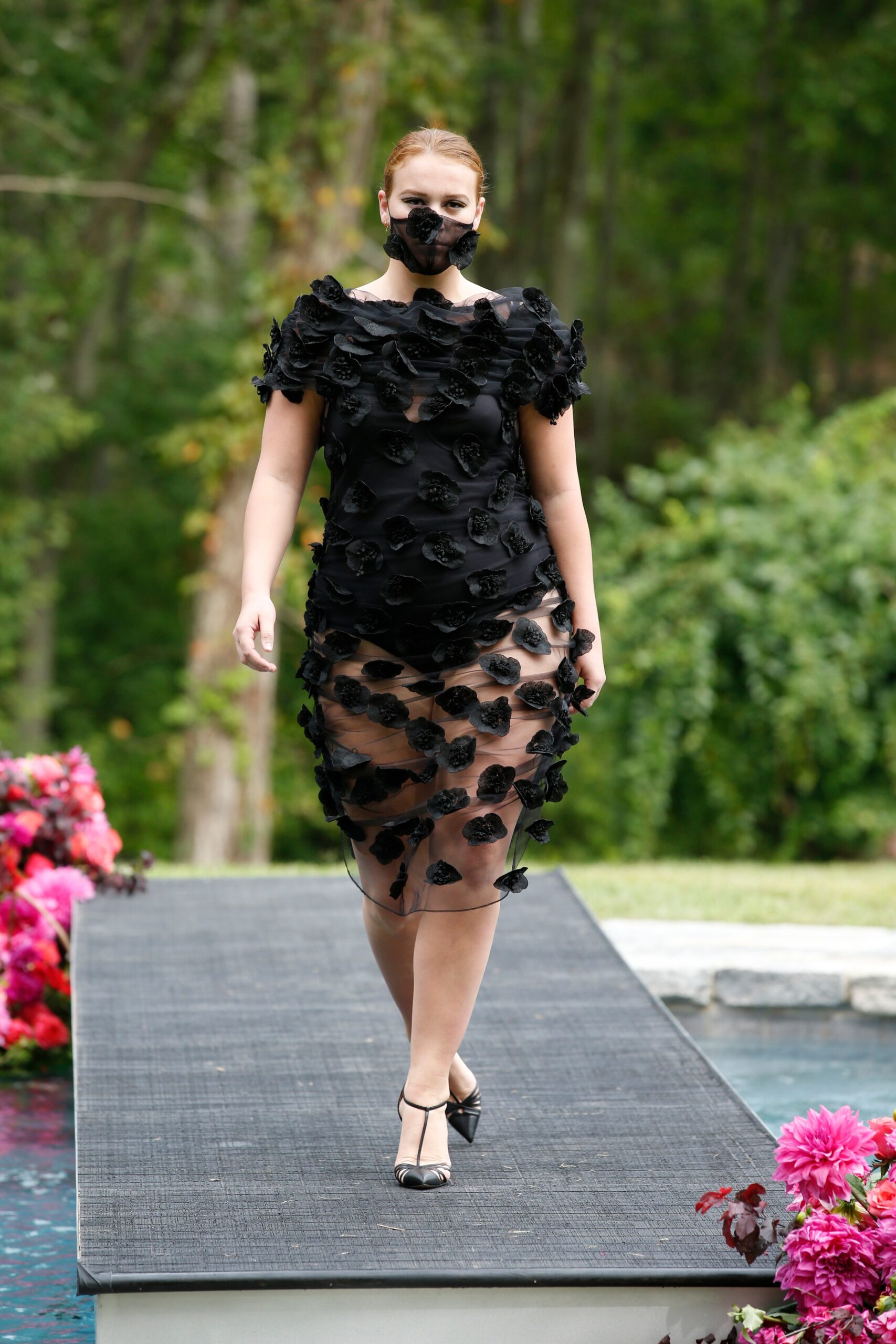 Christian Siriano S/S 21 Look 338