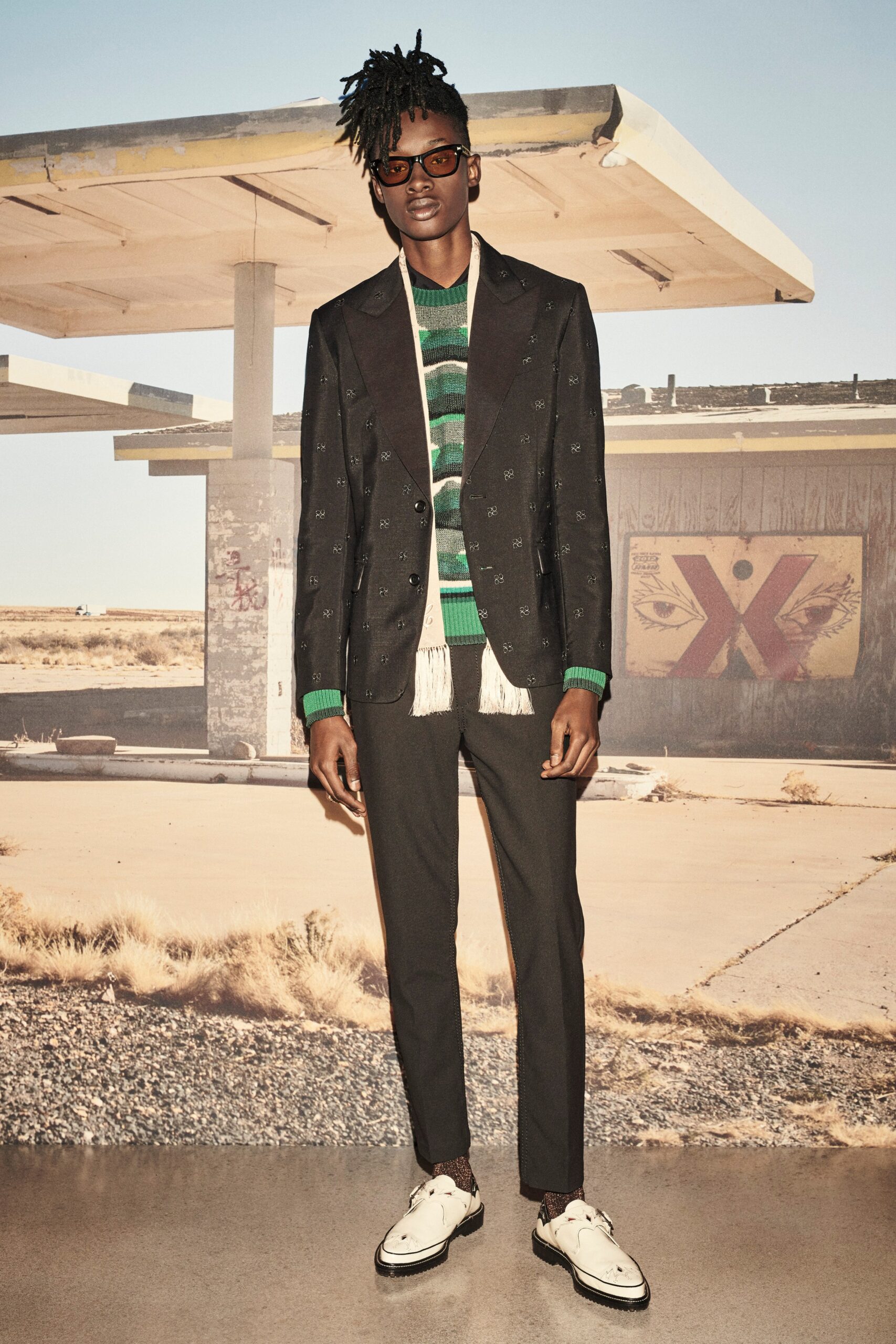 Coach Resort 19 Look 326