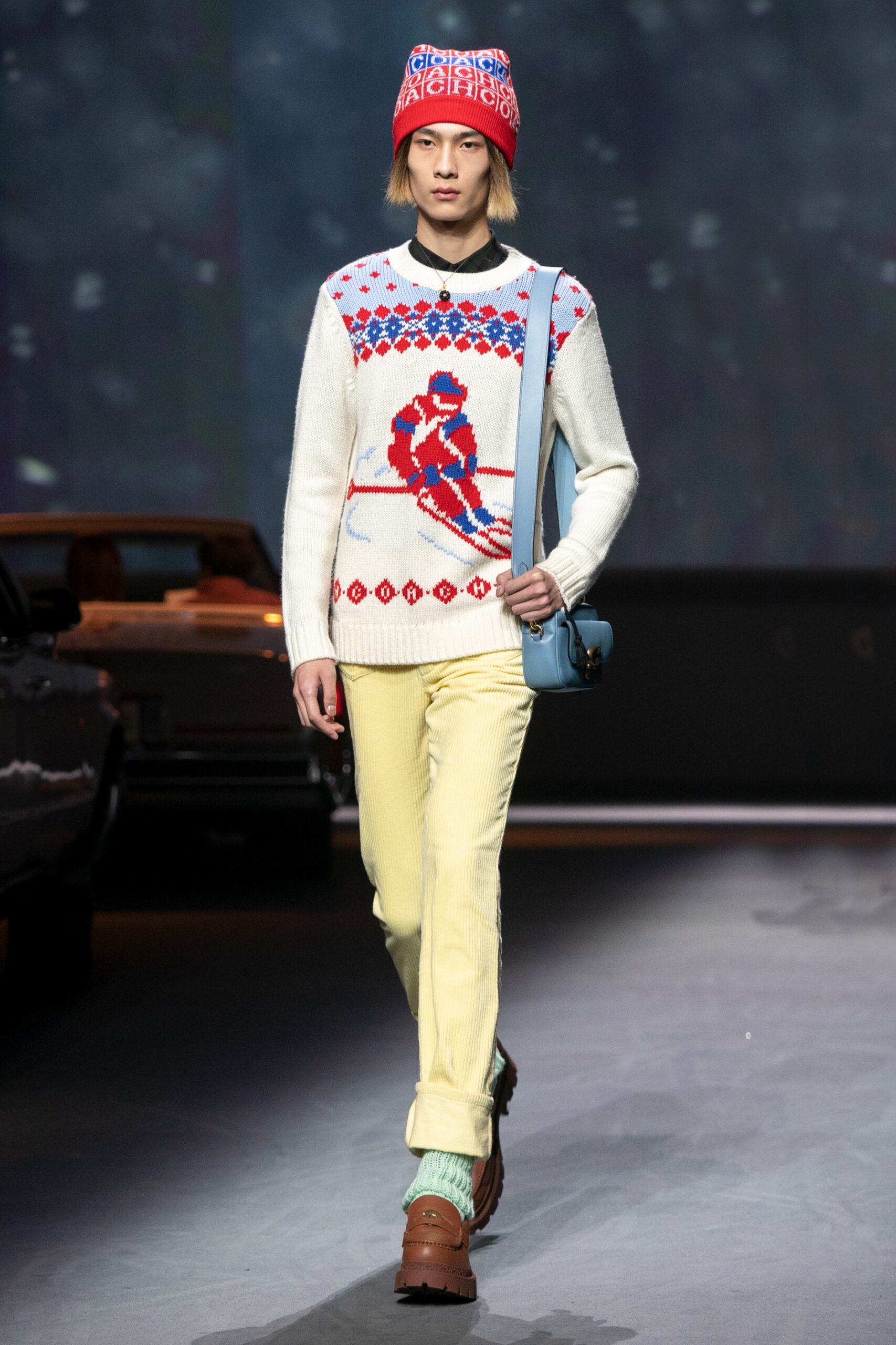 Coach Resort 22 Look 378