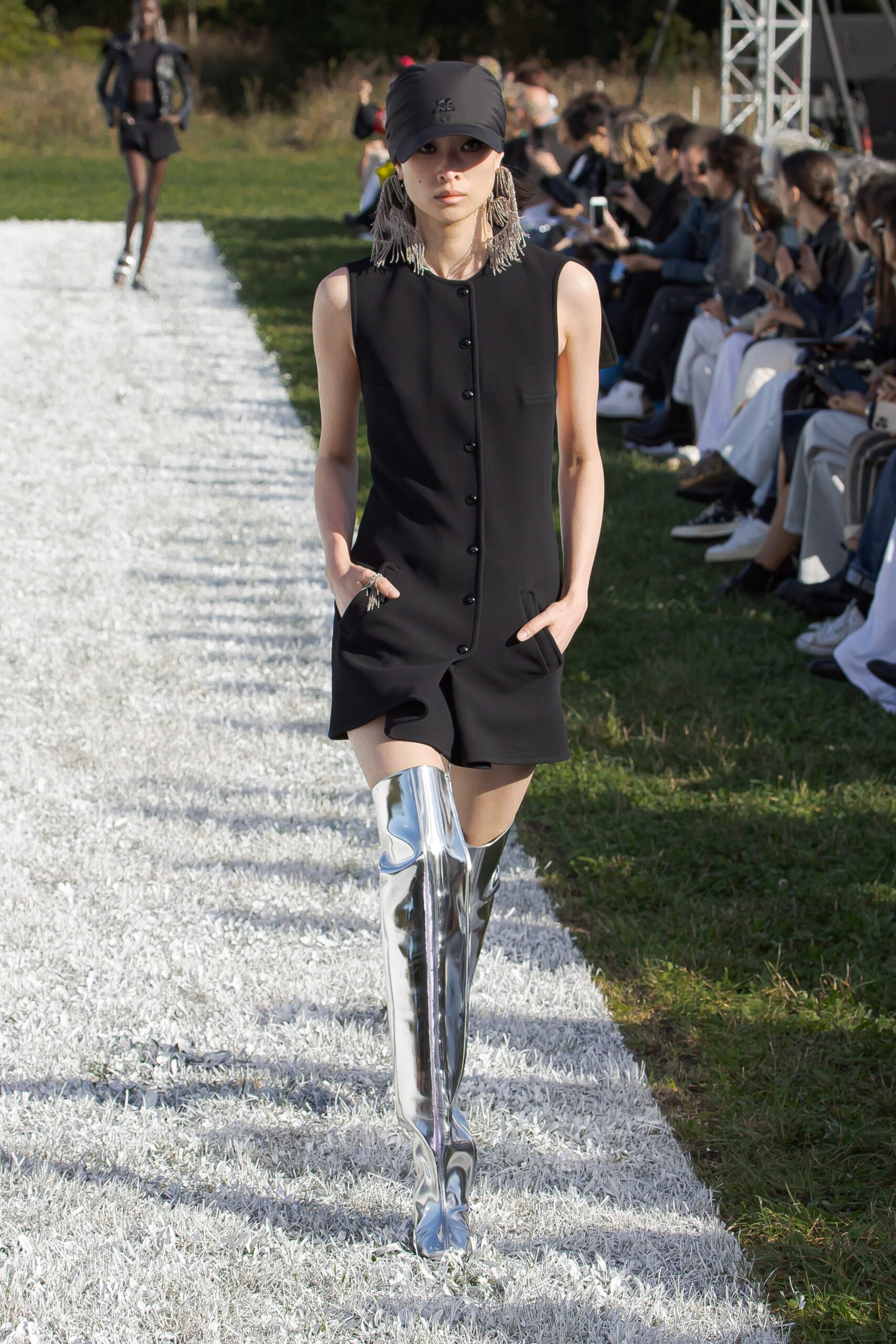 Courrèges S/S 22 Look 77