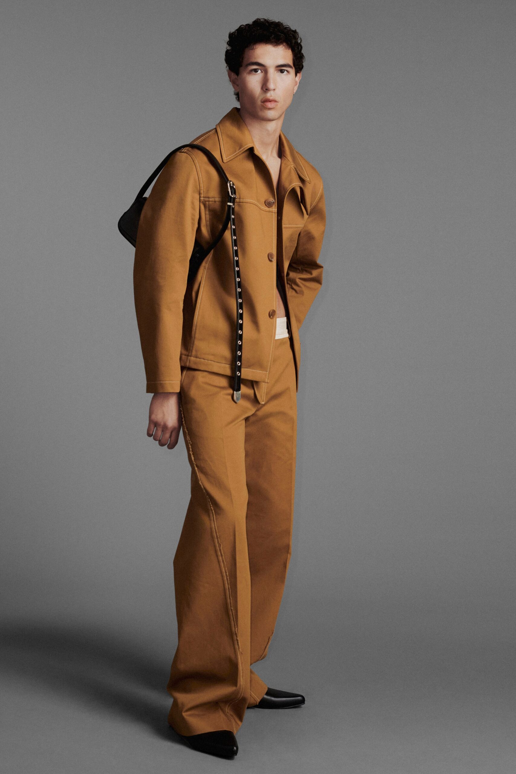 Commission S/S 23 Look 313
