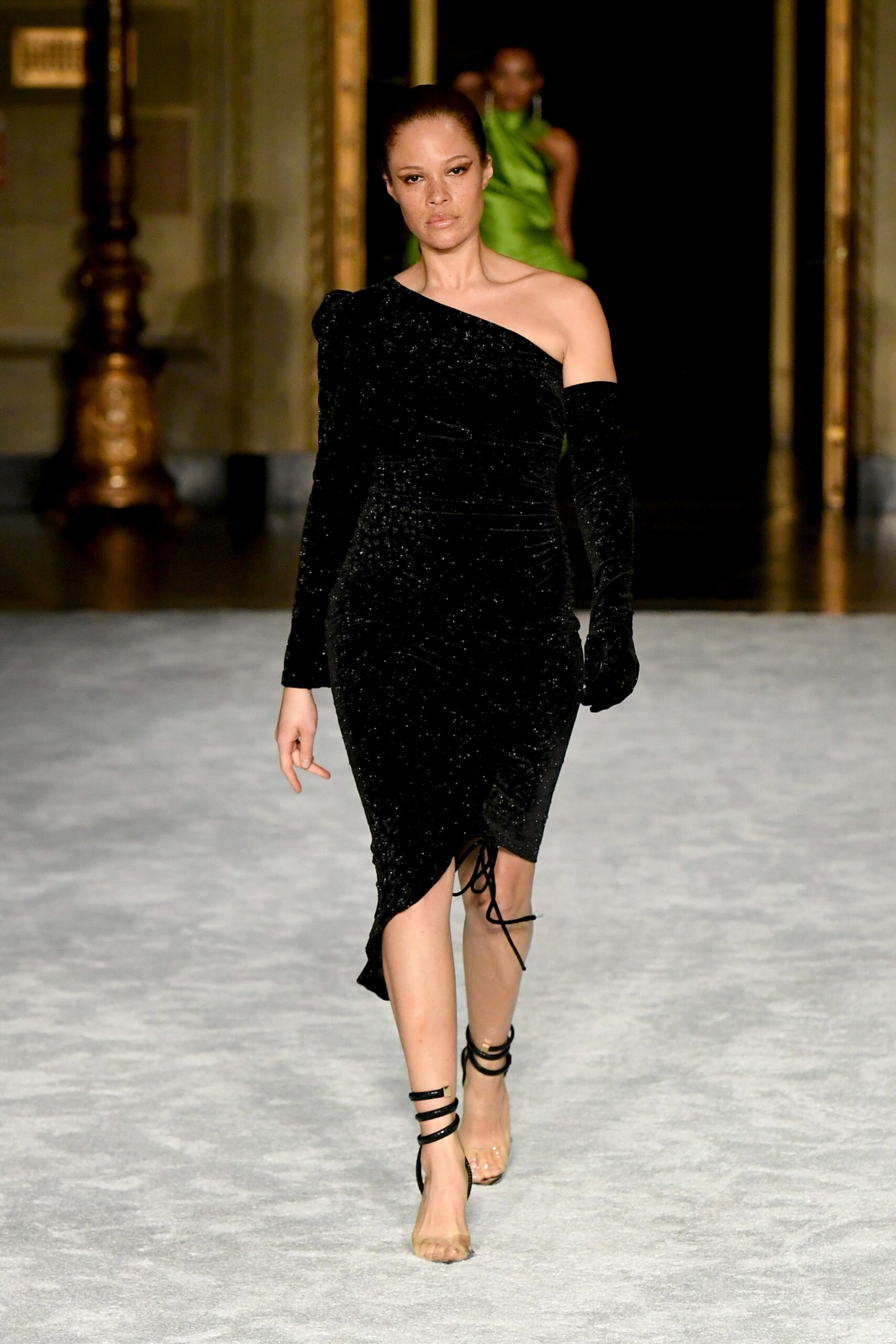 Christian Siriano F/W 21 Look 407