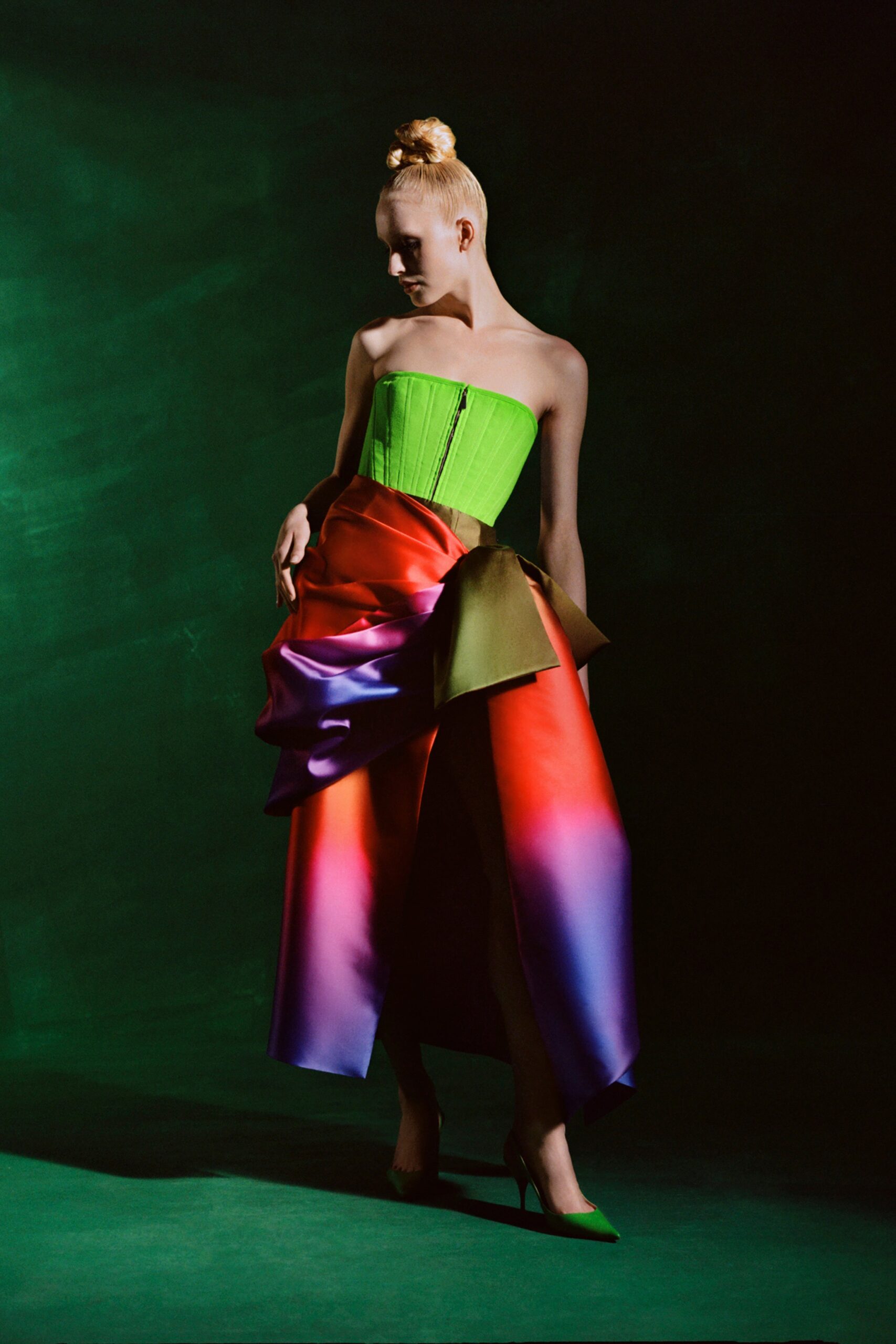 Christopher John Rogers Resort 22 Look 347