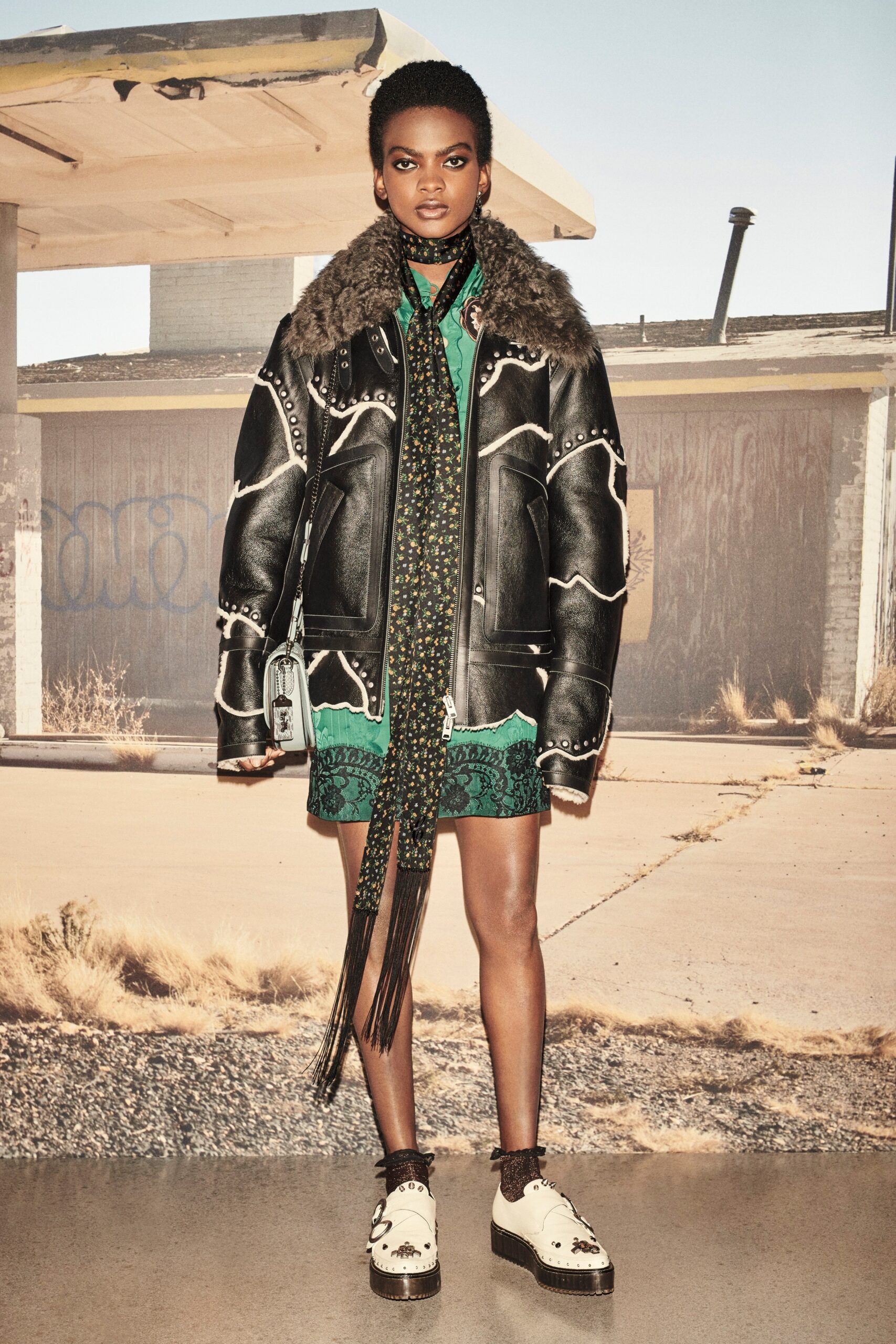 Coach Resort 19 Look 367