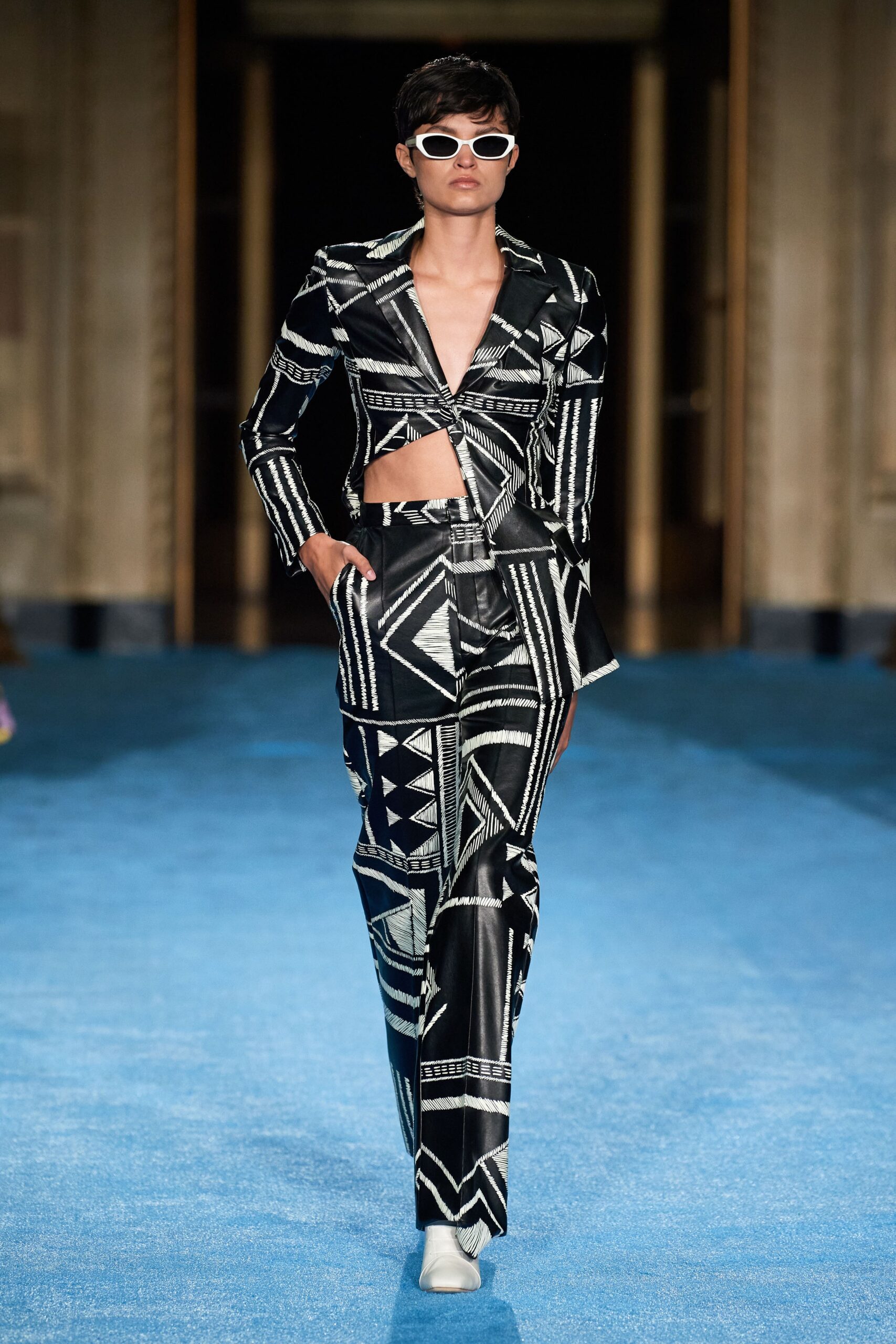 Christian Siriano S/S 22 Look 347