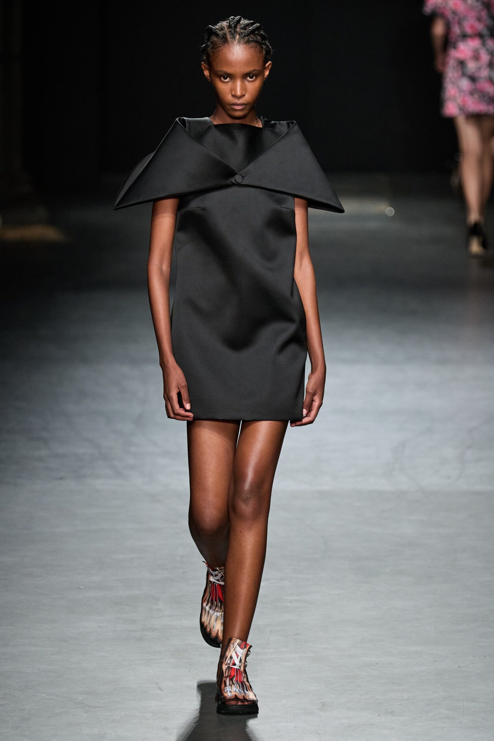 Christopher Kane S/S 23 Look 415